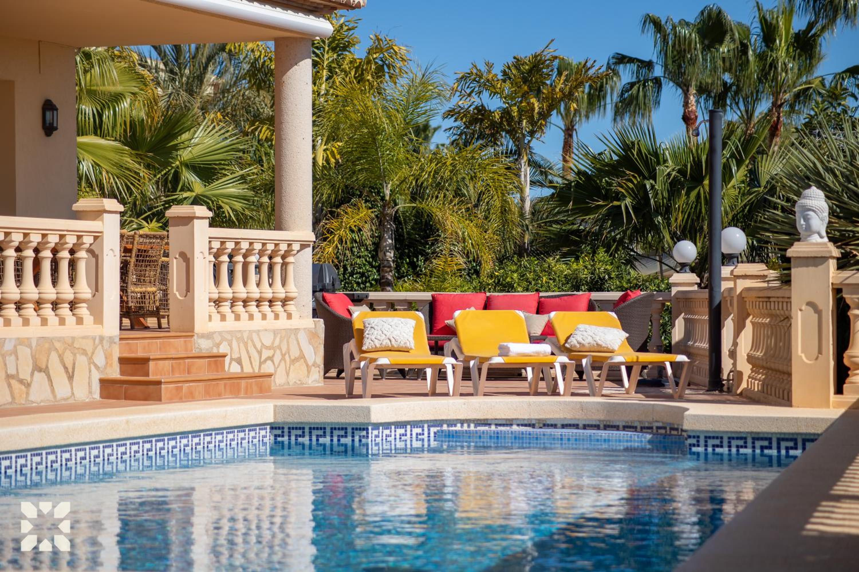 Villa Norma by Abahana Villas