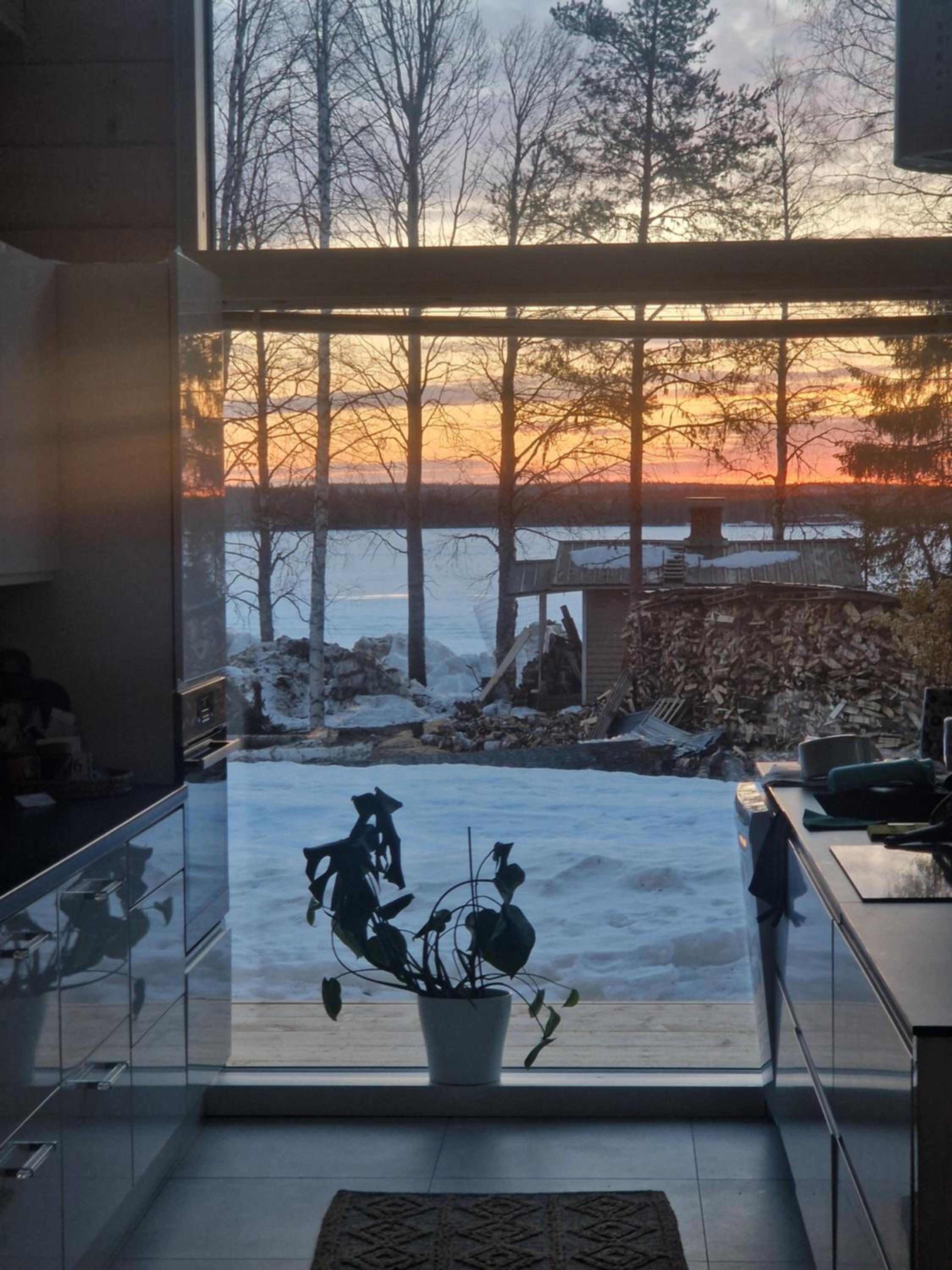 Lake Norva Lodge