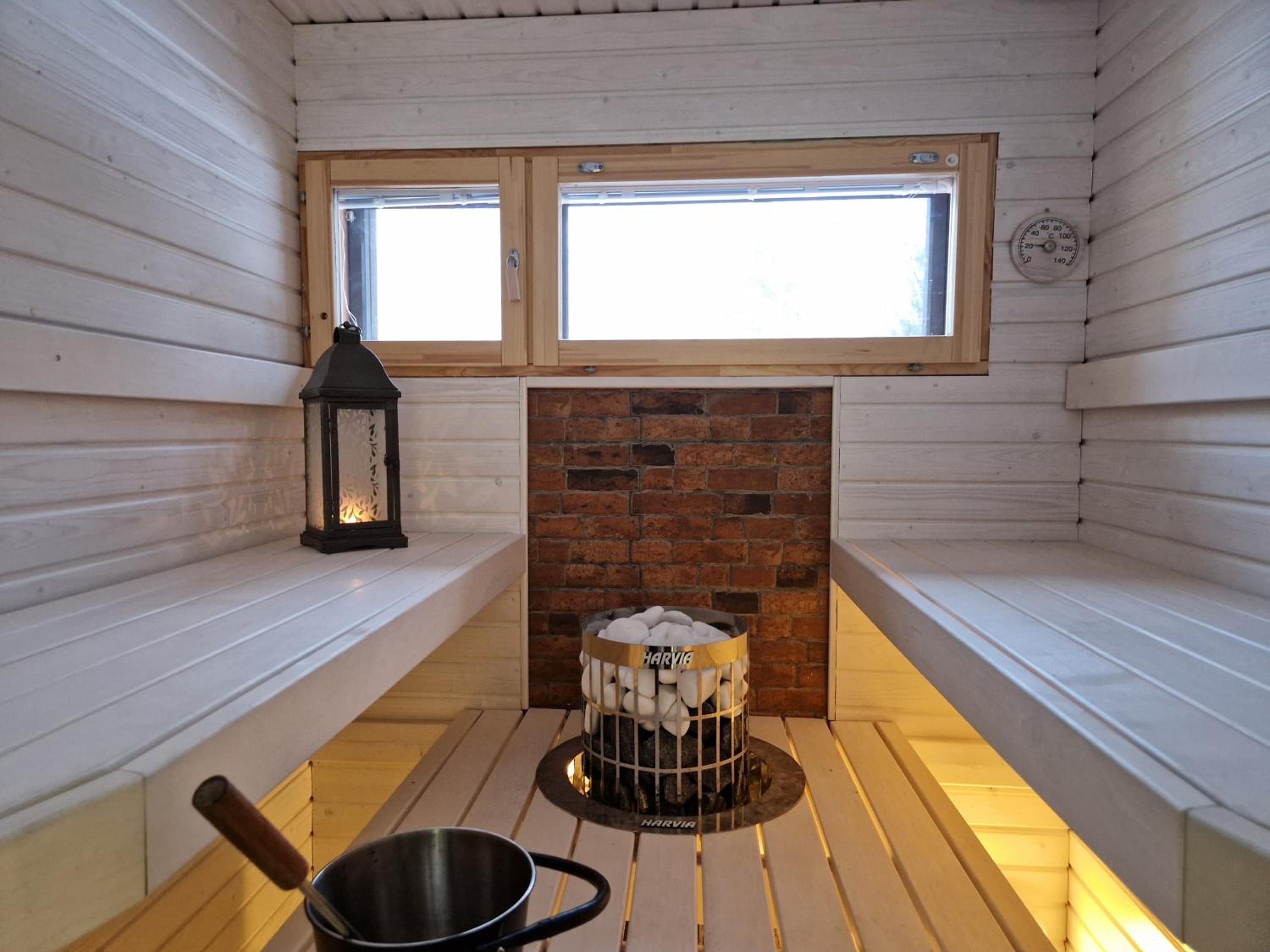 Lake Norva Lodge