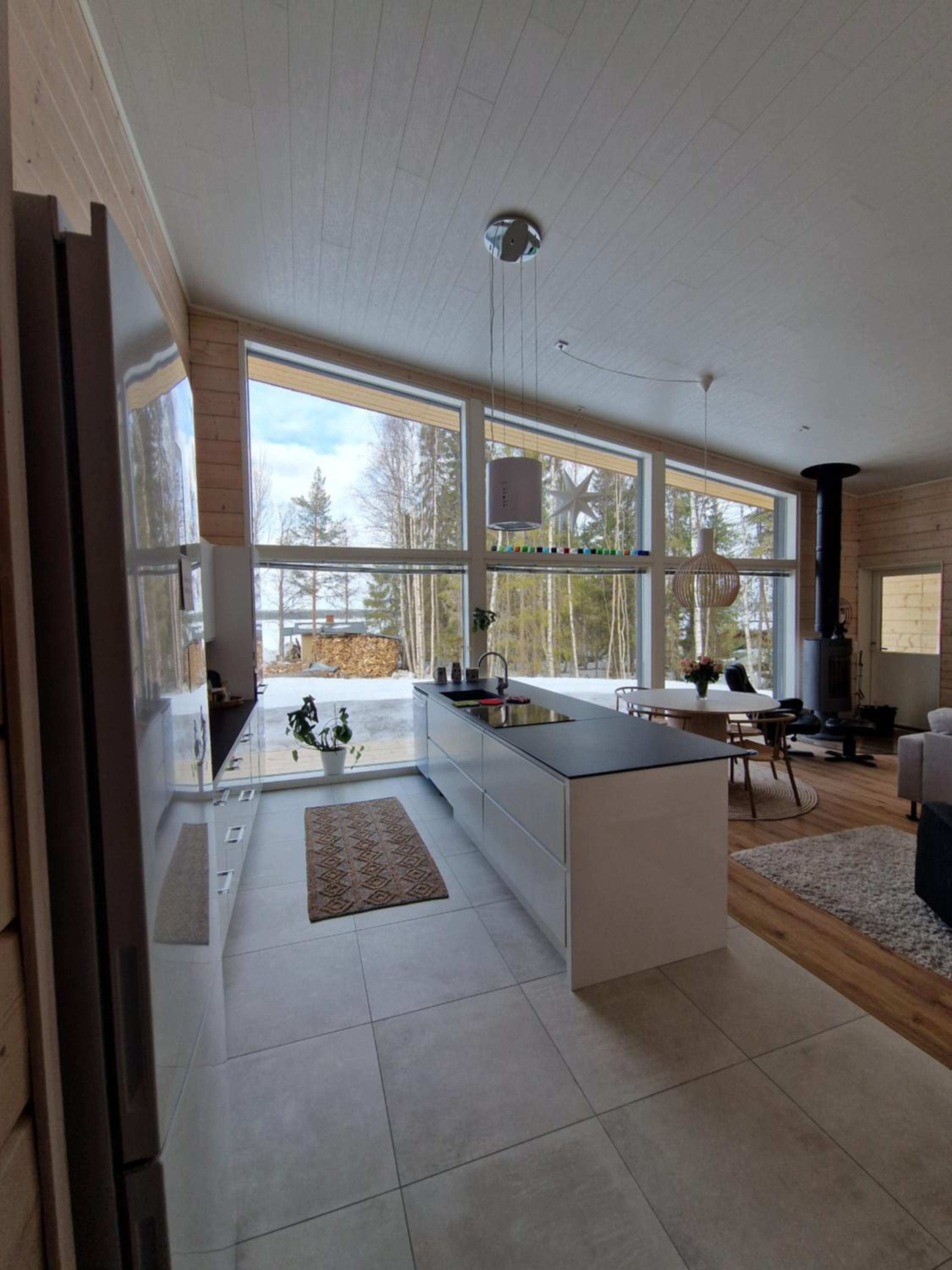 Lake Norva Lodge