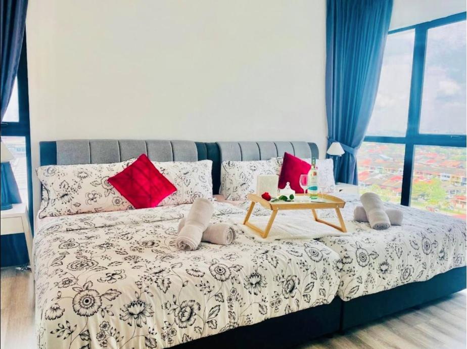 Mosaic Residence Mid Valley South Key BY R9 Homestay