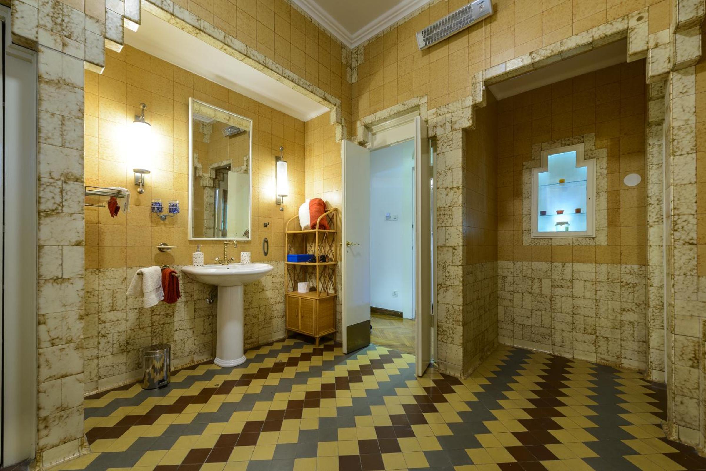 Villa Mediteran Old Town, 5 En-Suites and Hot Tub