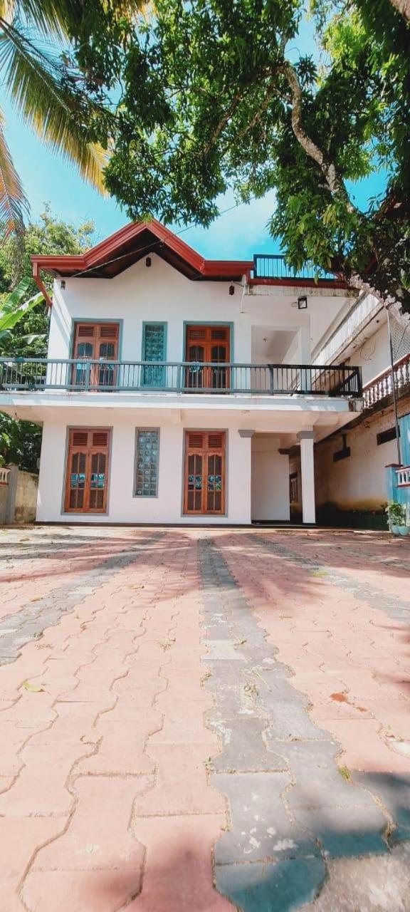 VILLAGE HOME STAY view 2