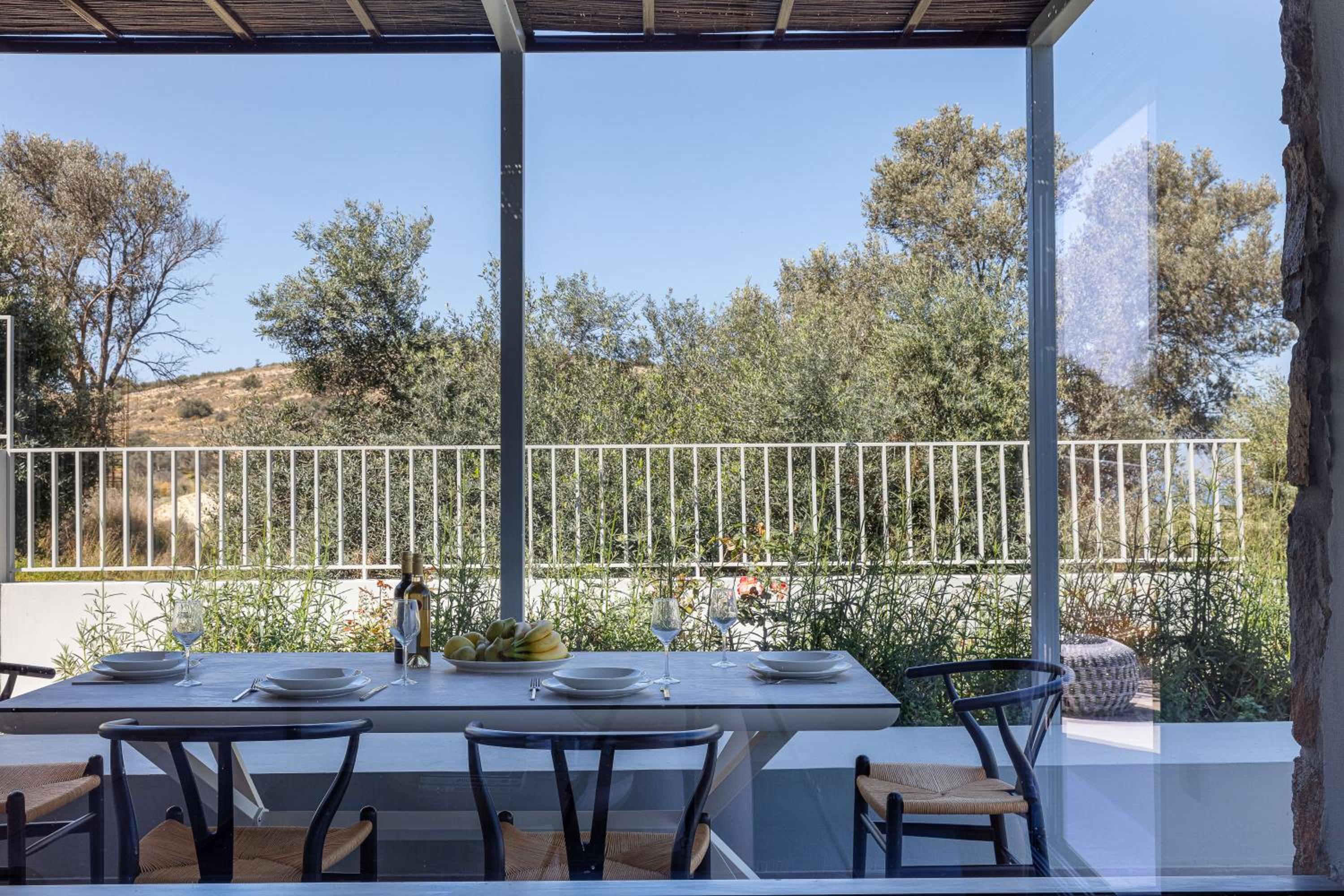 Kōa Villas, stylish Seaview retreat by etouri