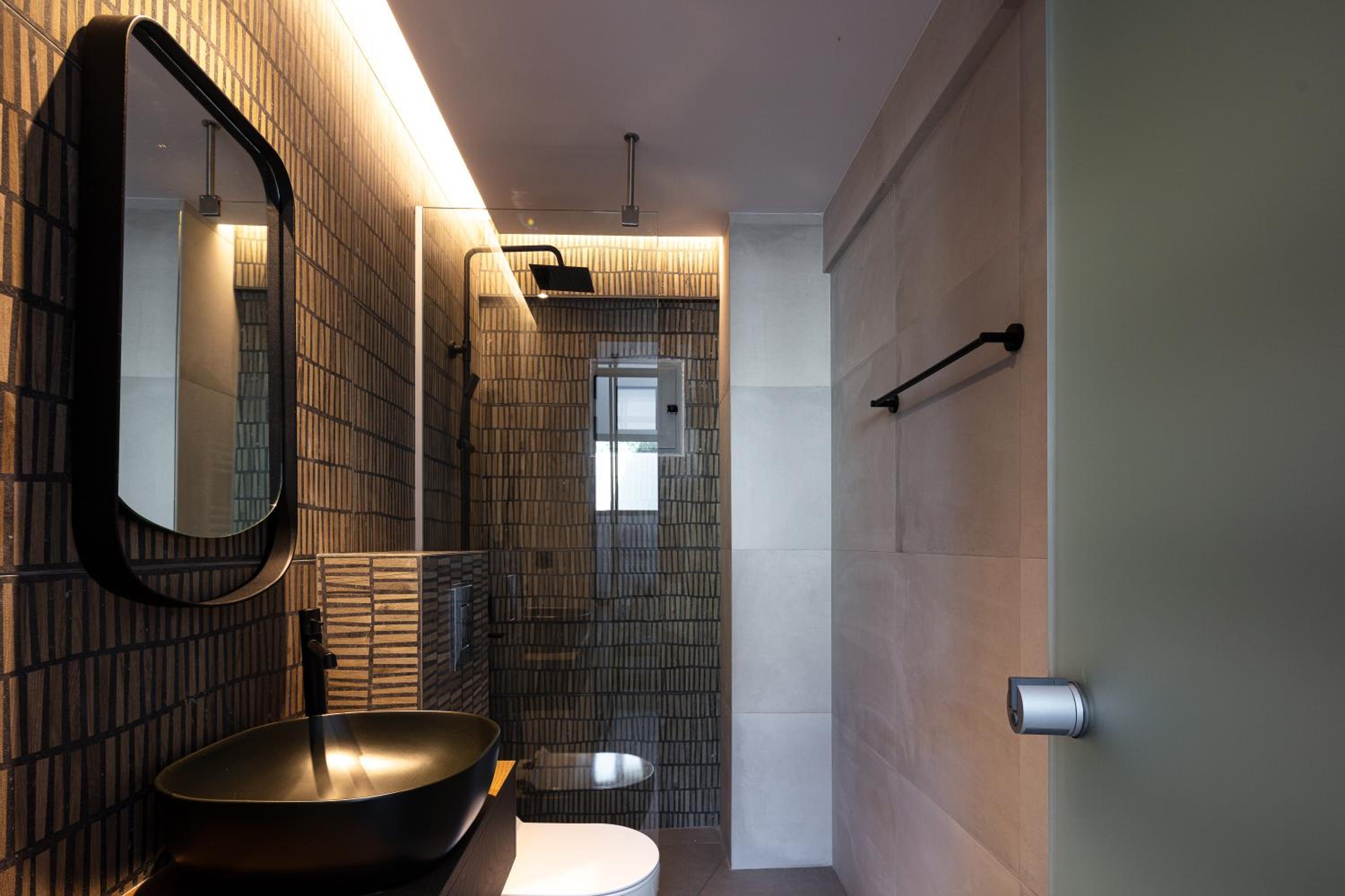 Kōa Villas, stylish Seaview retreat by etouri