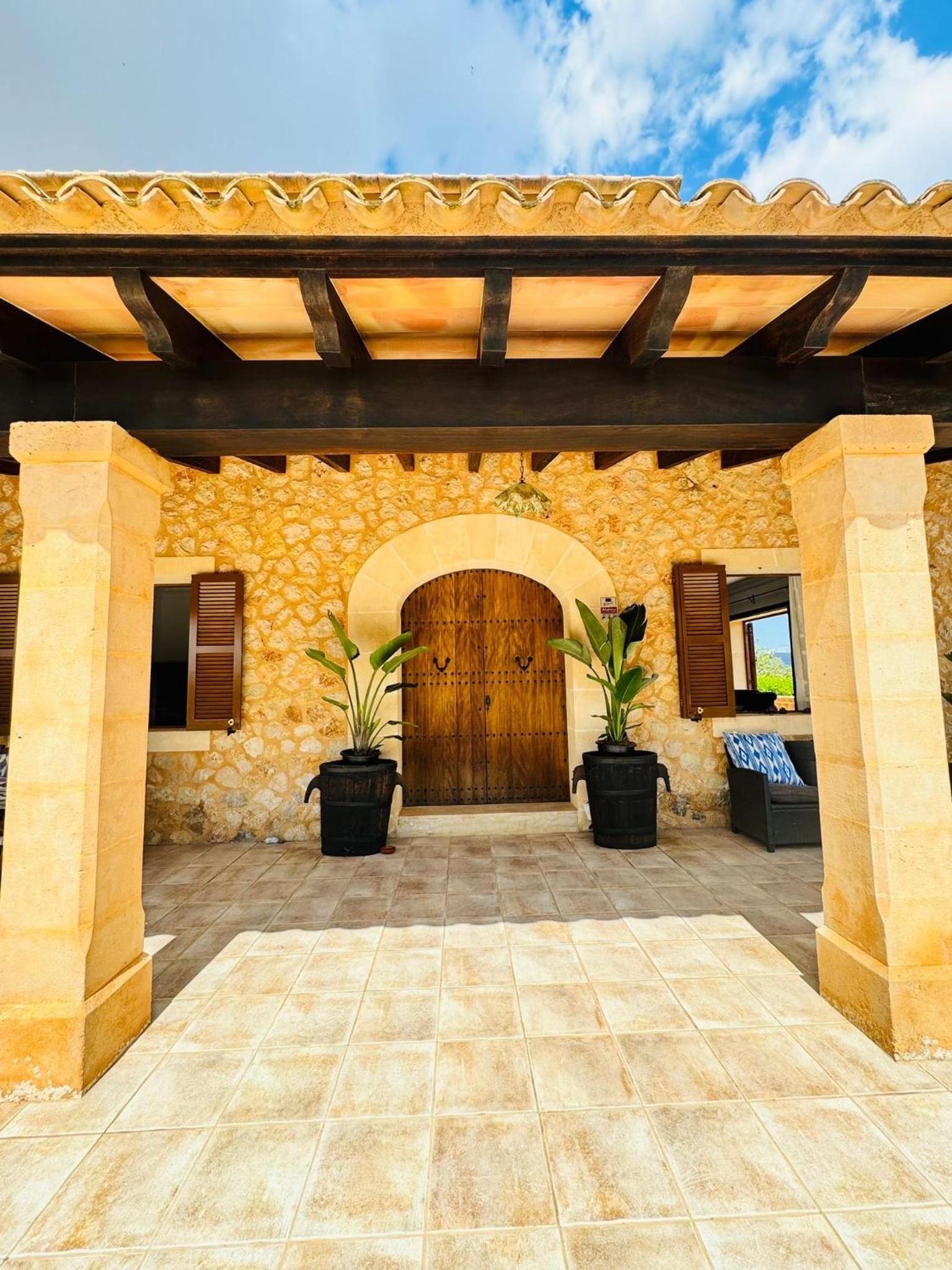 Finca Son Manxo (villas2meet Mallorca) view 2