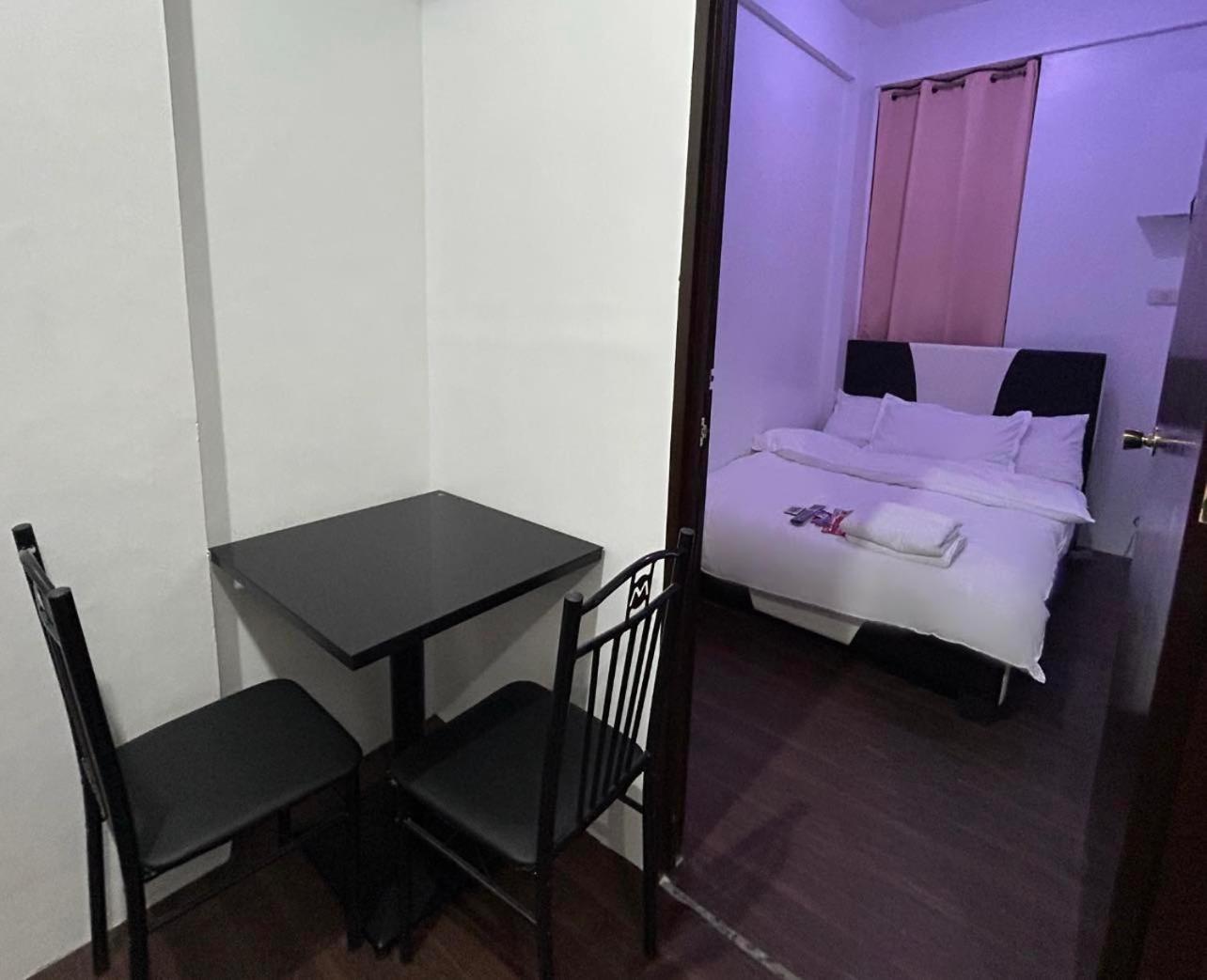 8PM-8AM AC Private room NIGHTSTAY view 5
