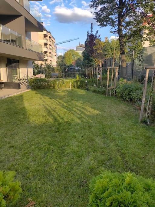 The Courtyard 2Bdrm Apartment