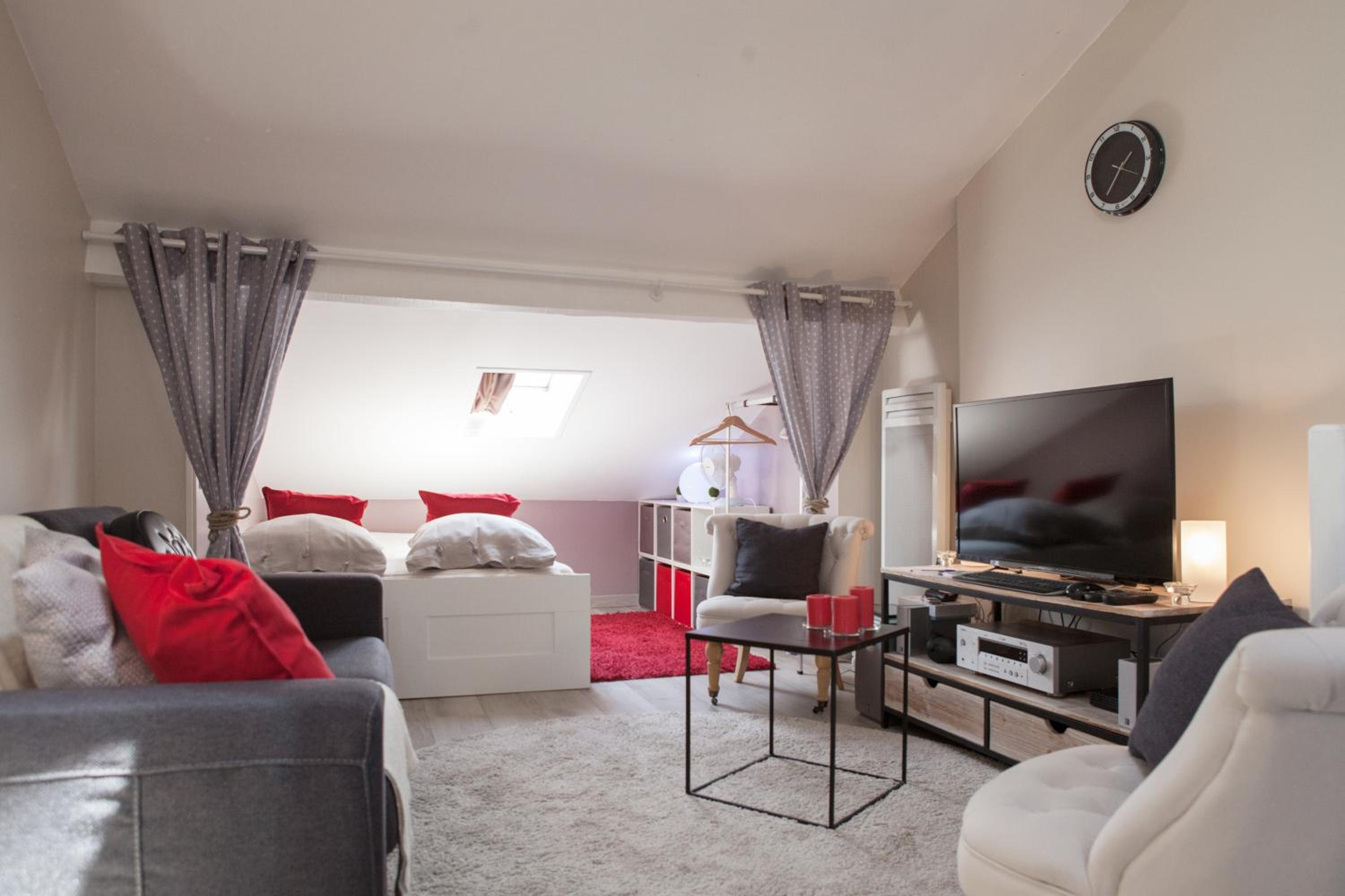 FREE Parking - Self Checkin - WIFI - DUPLEX LA FUSTERIE - SUPERBORDEAUX