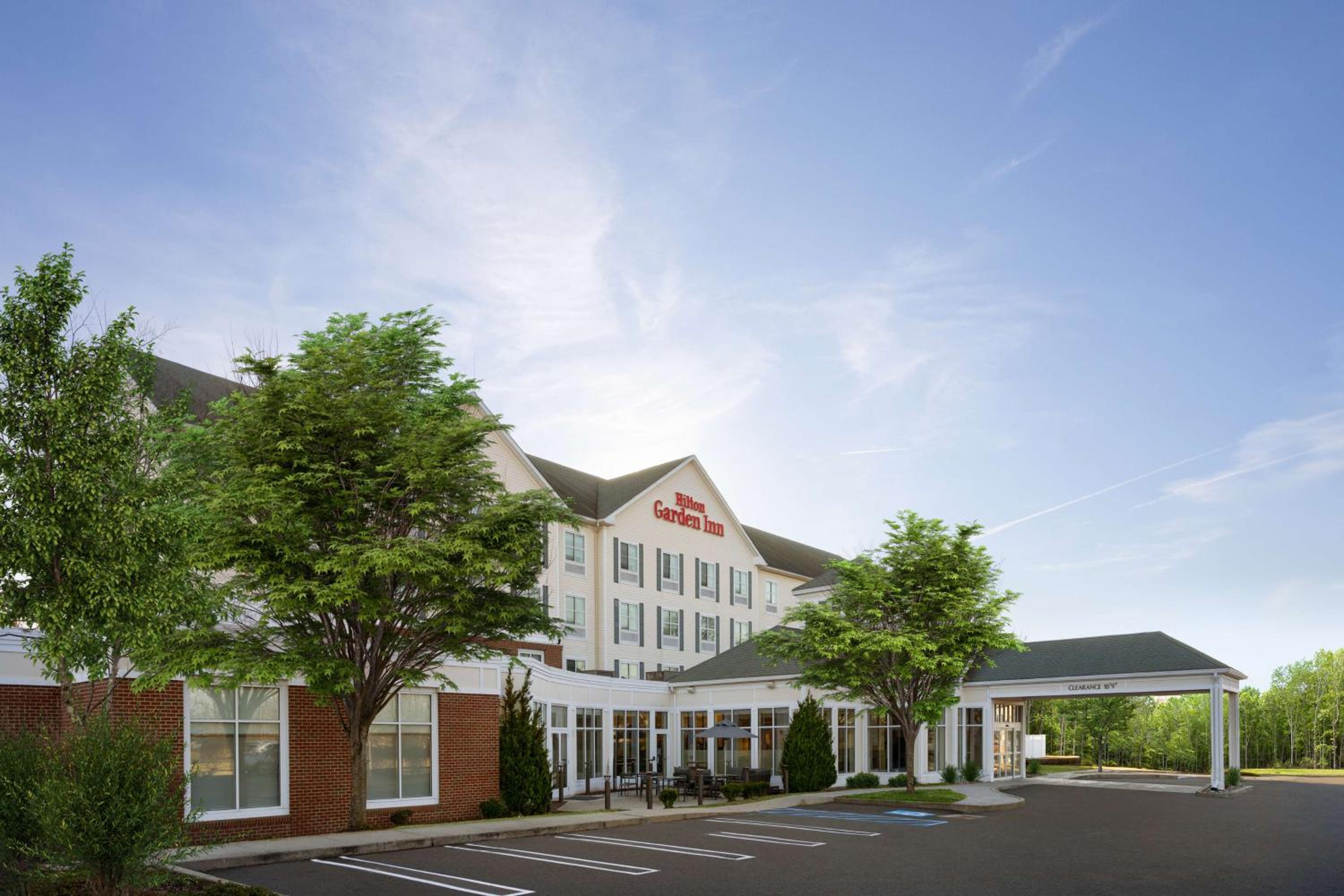Hotel Hilton Garden Inn Milford - Image 1