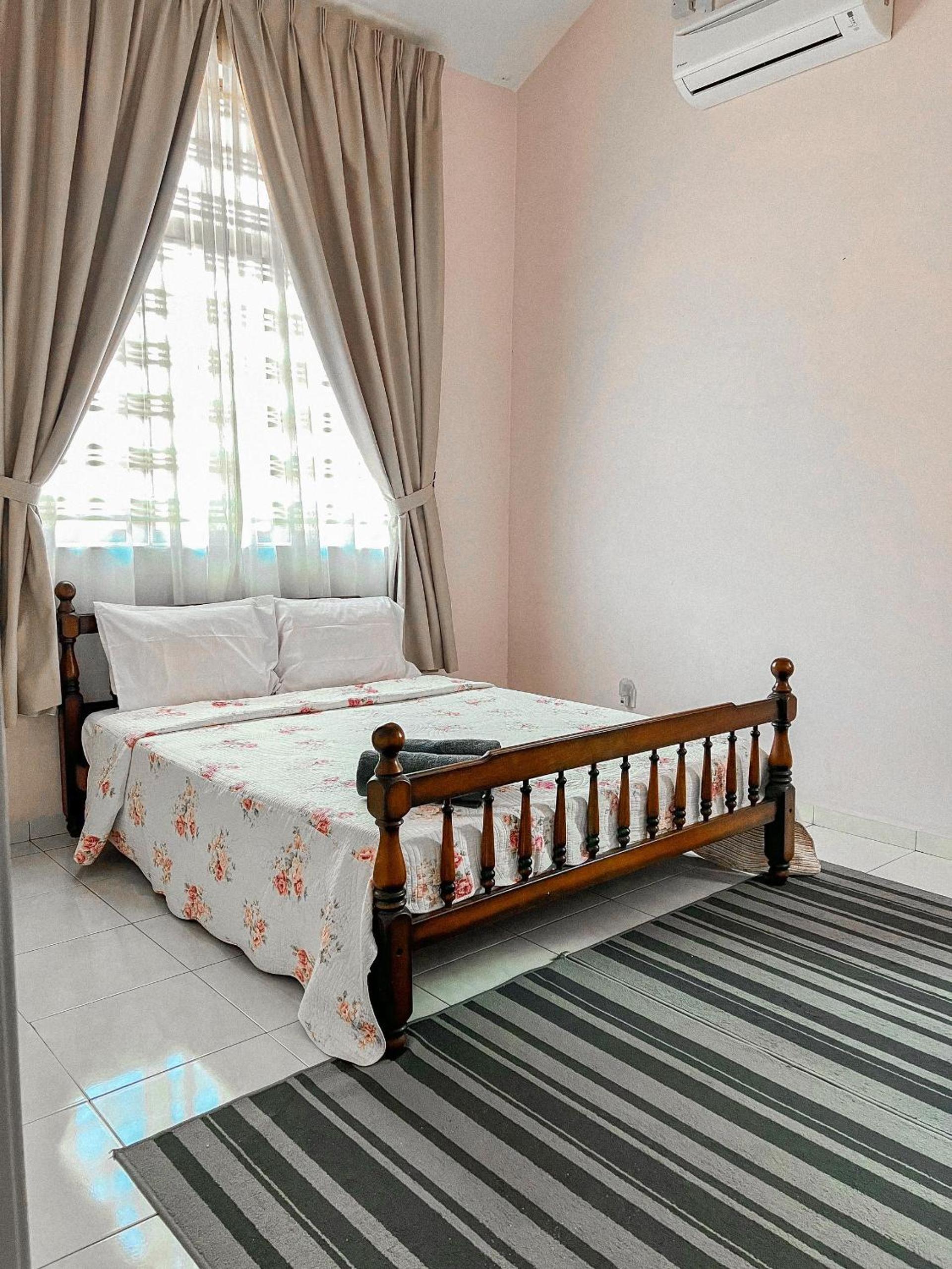 Cahaya Melissa Homestay Private Pool photo 8