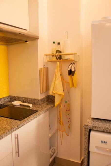 Spacious studio by Luanda Bay with balcony