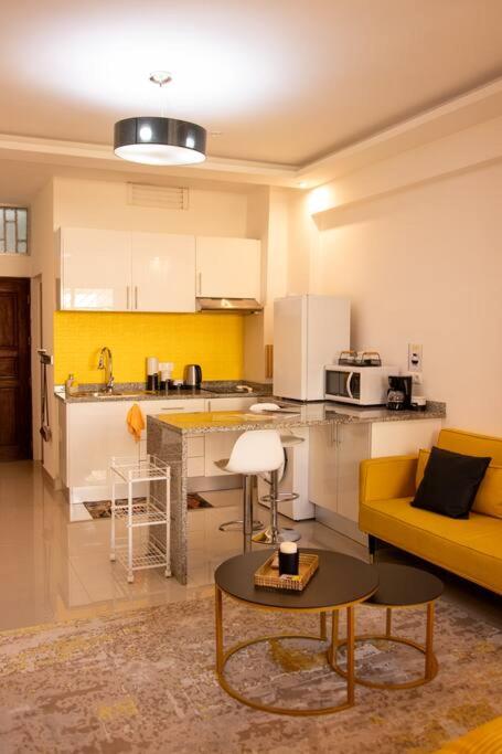 Spacious studio by Luanda Bay with balcony