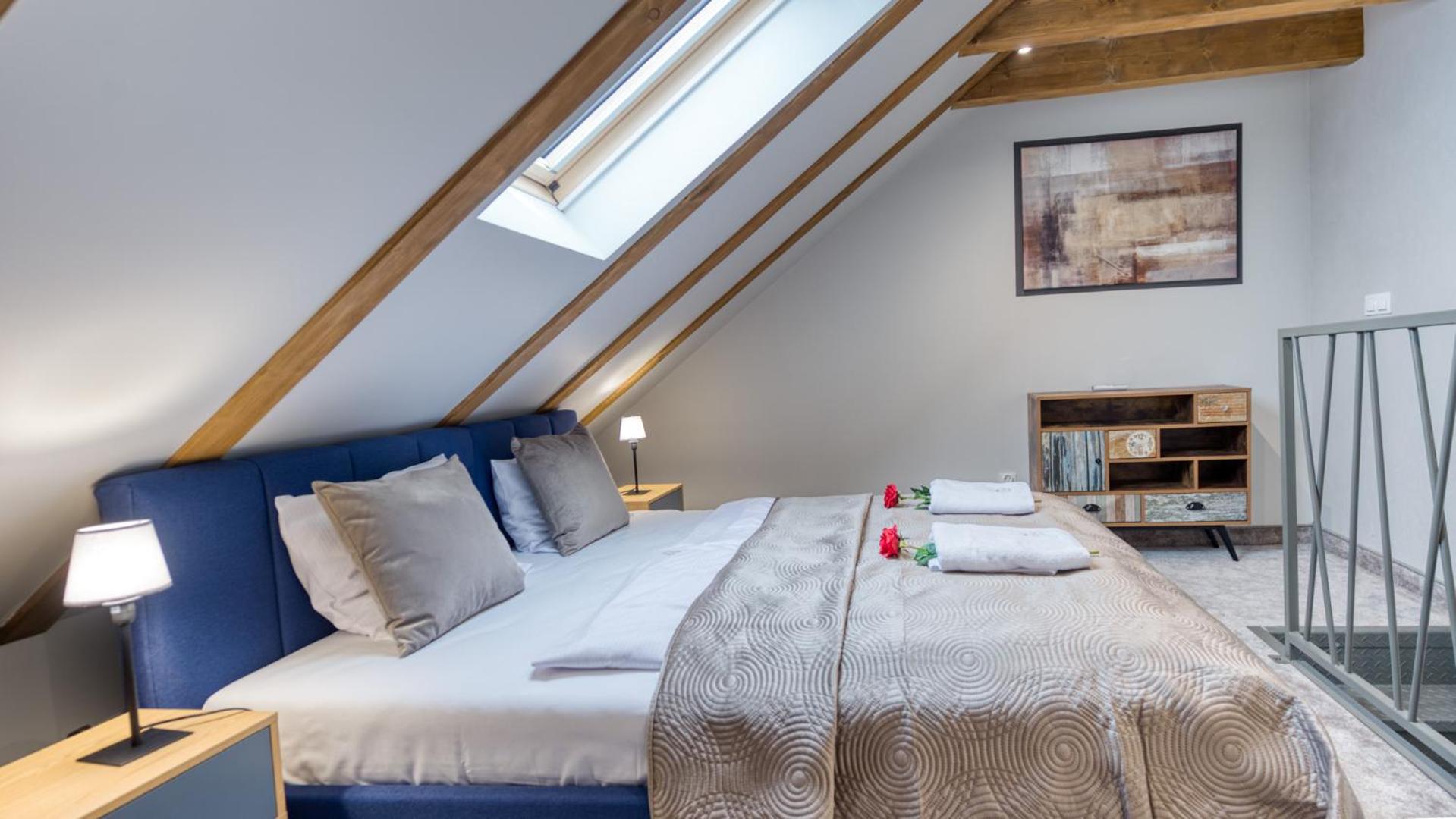 Apartamenty dwupoziomowe KARKONOSKIE KOLORY by Royal Aparts