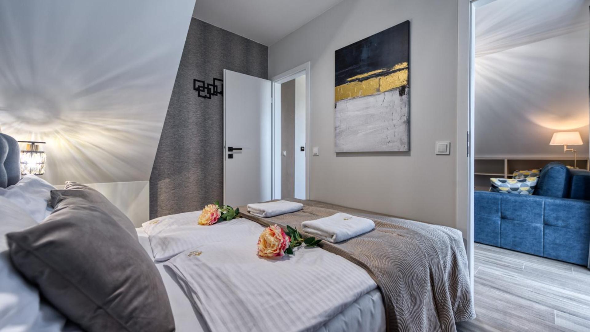 Apartamenty dwupoziomowe KARKONOSKIE KOLORY by Royal Aparts
