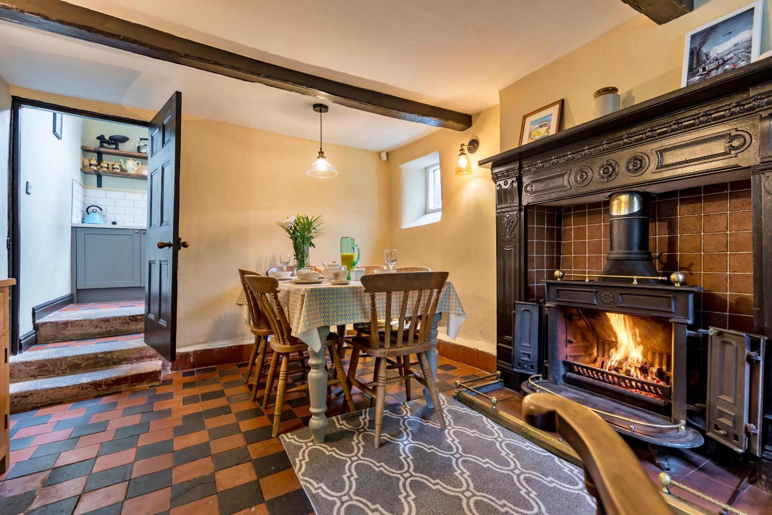 Finest Retreats - Spring Cottage