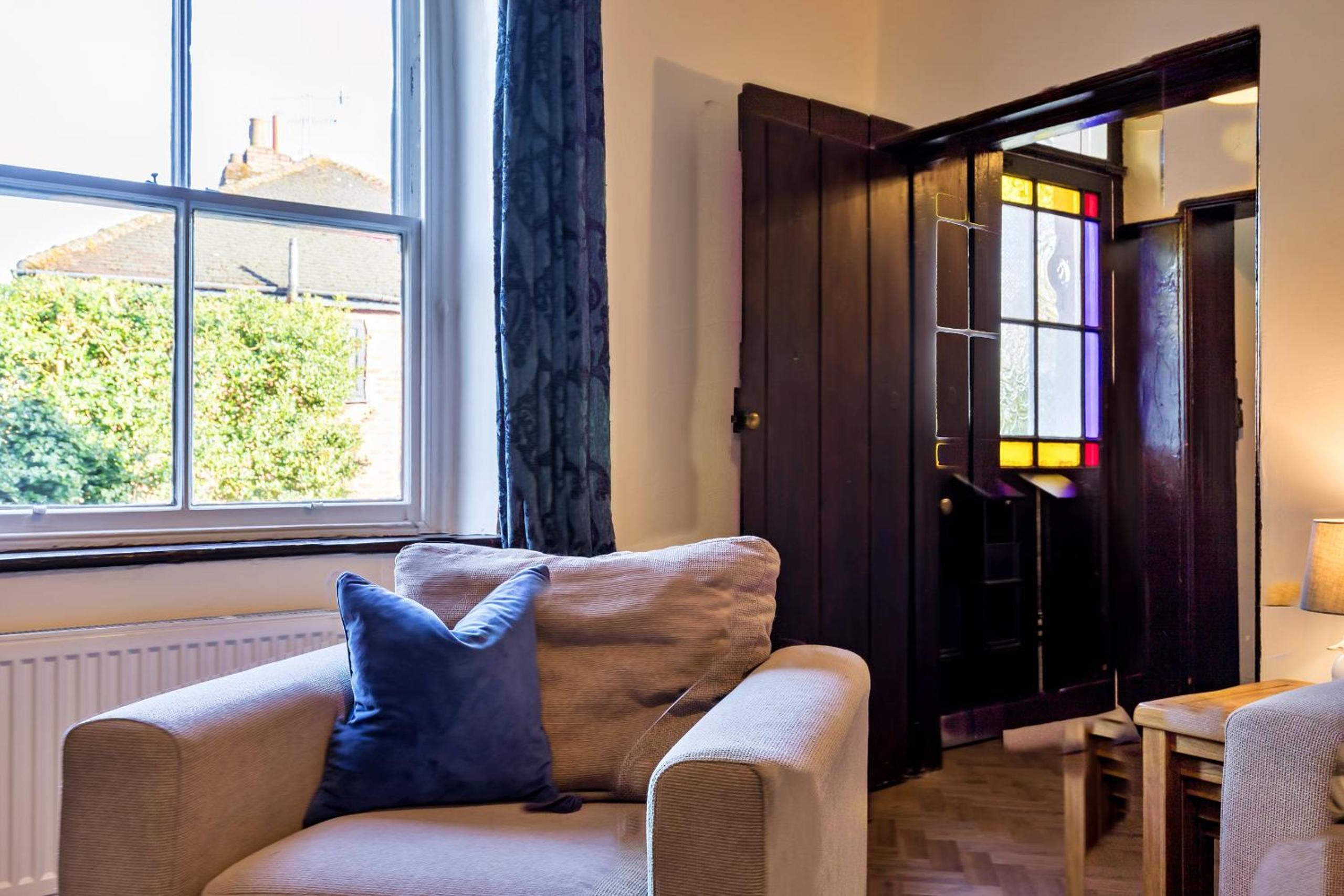 Finest Retreats - Spring Cottage