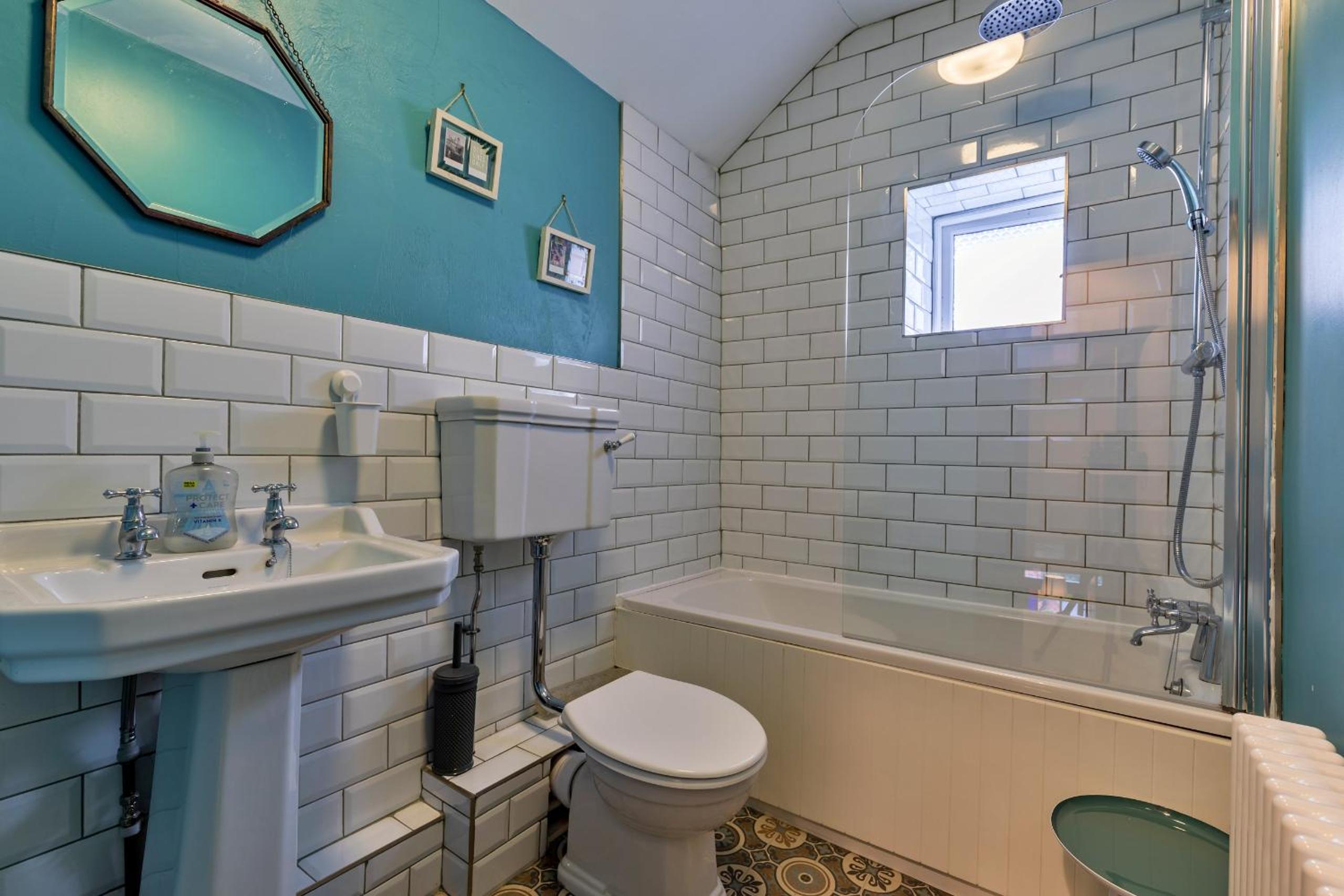 Finest Retreats - Spring Cottage
