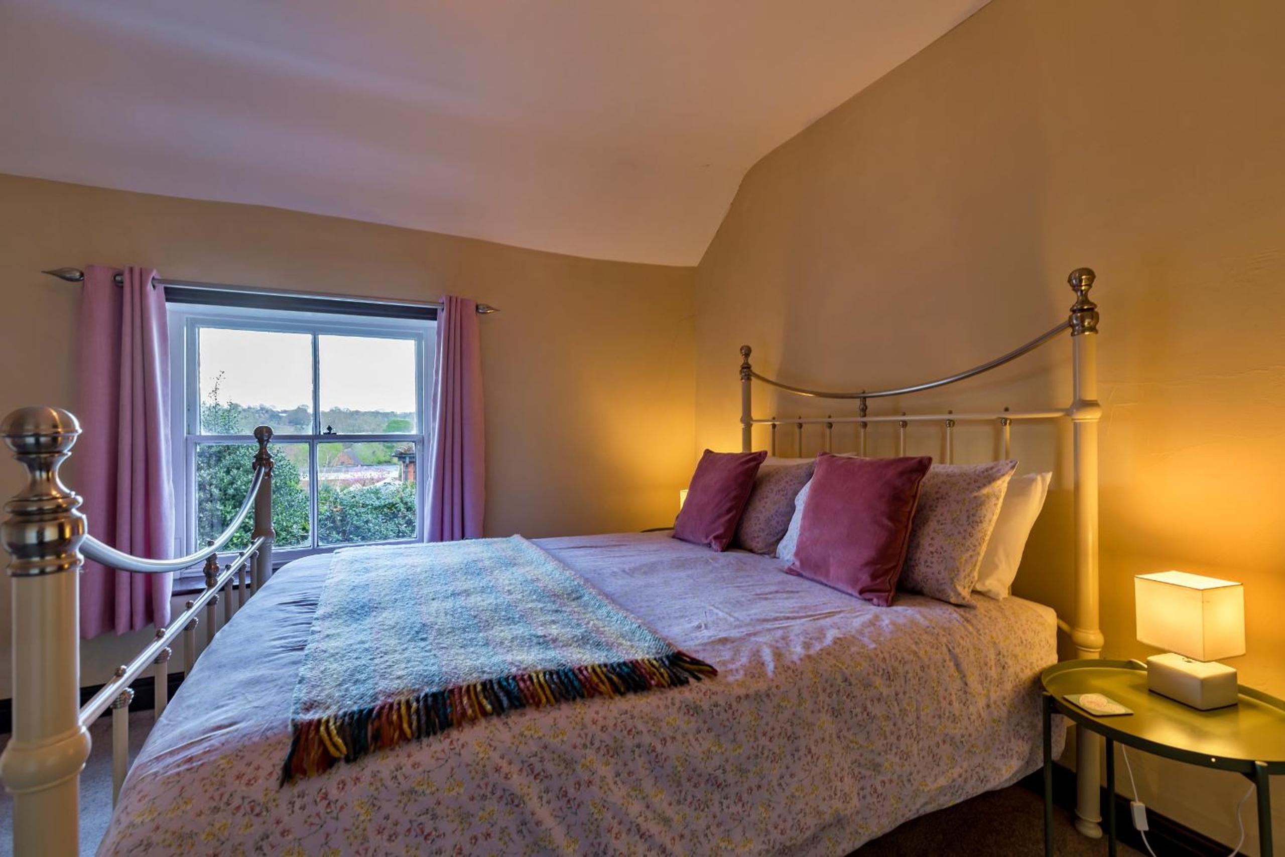 Finest Retreats - Spring Cottage