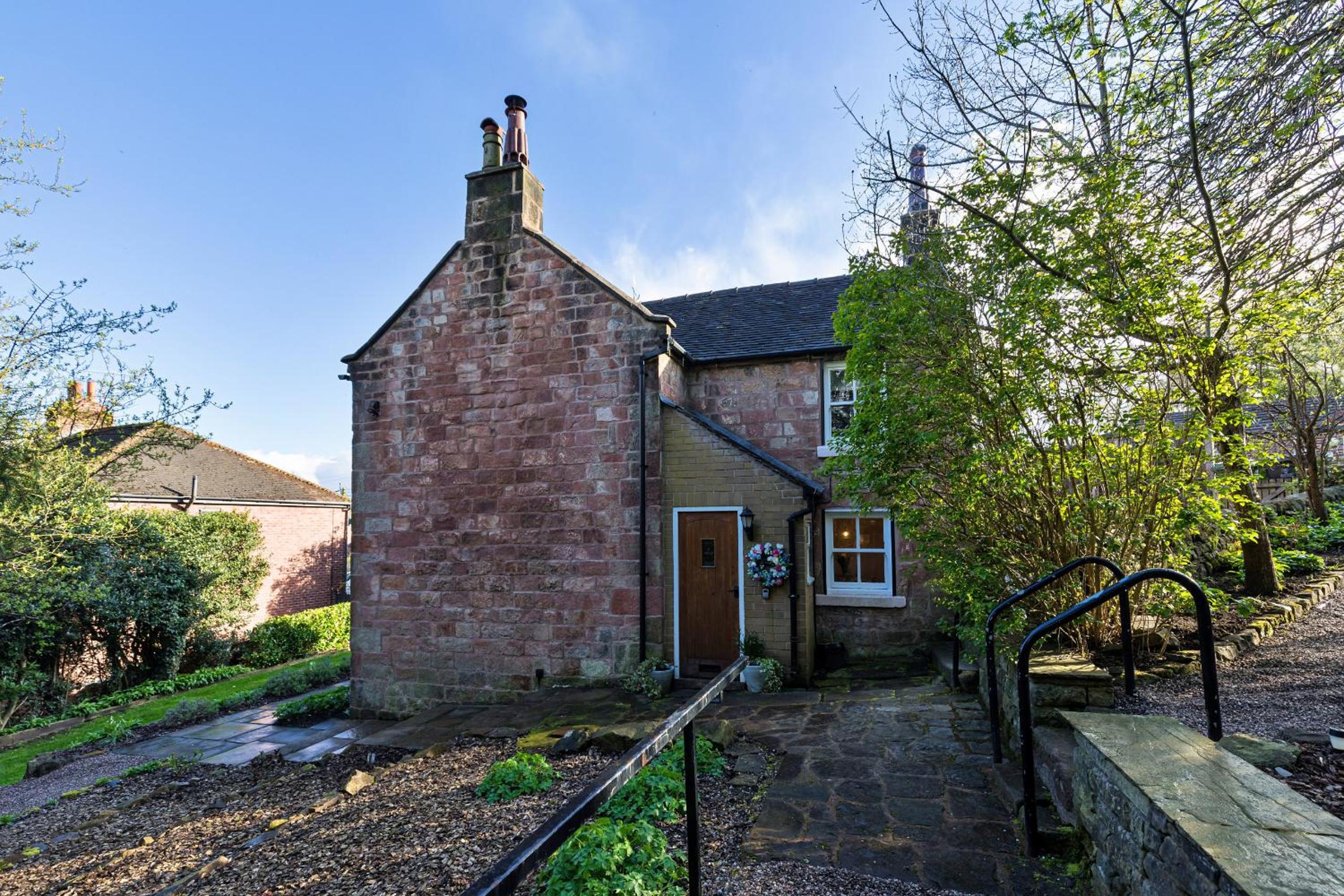 Finest Retreats - Spring Cottage
