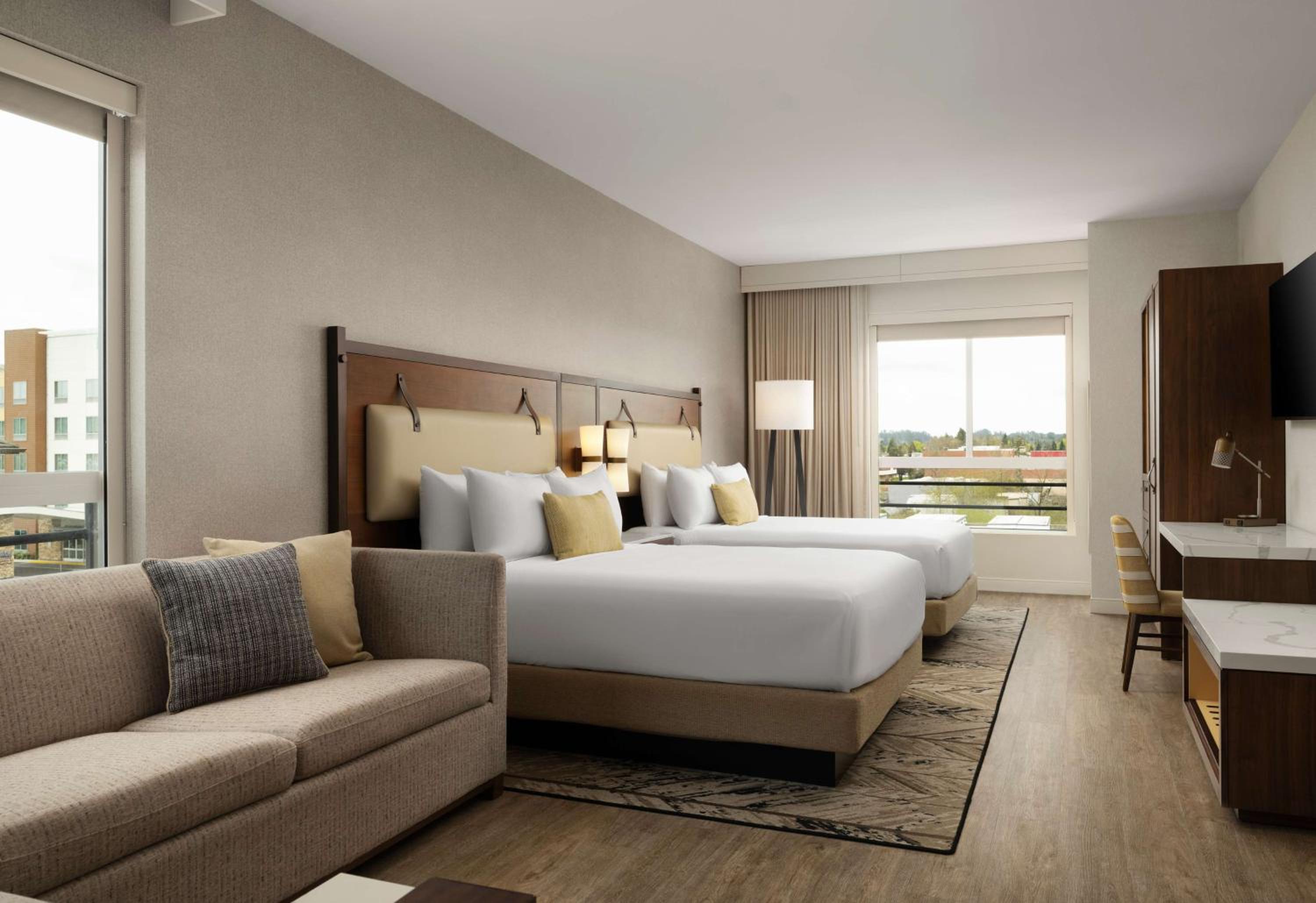 Rohnert Park Vacations - Hotel Centro Sonoma Wine Country, Tapestry Collection Hilton - Property Image 1
