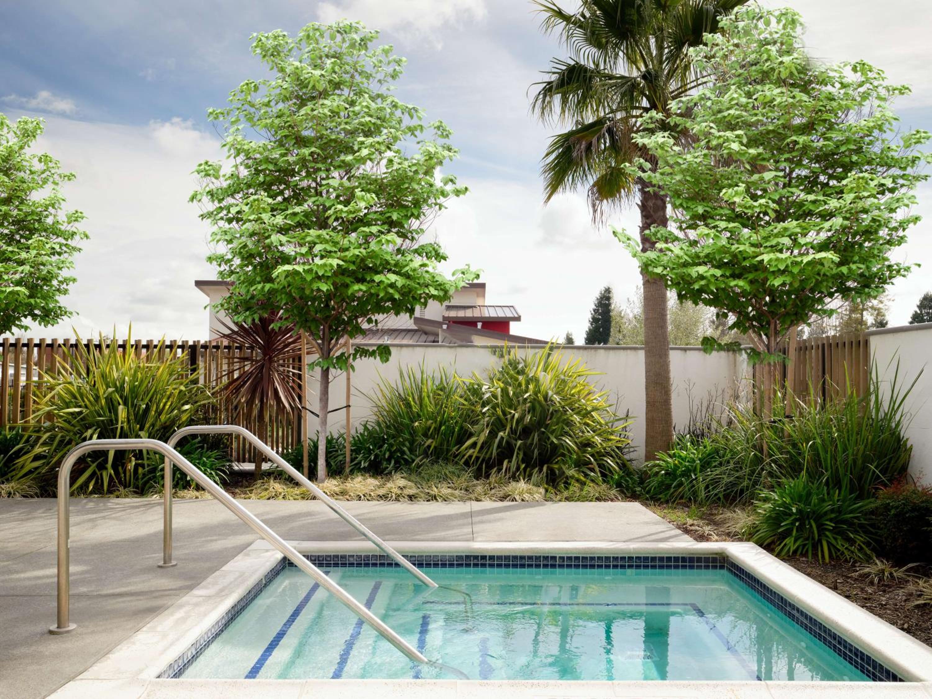 Rohnert Park Vacations - Hotel Centro Sonoma Wine Country, Tapestry Collection Hilton - Property Image 4