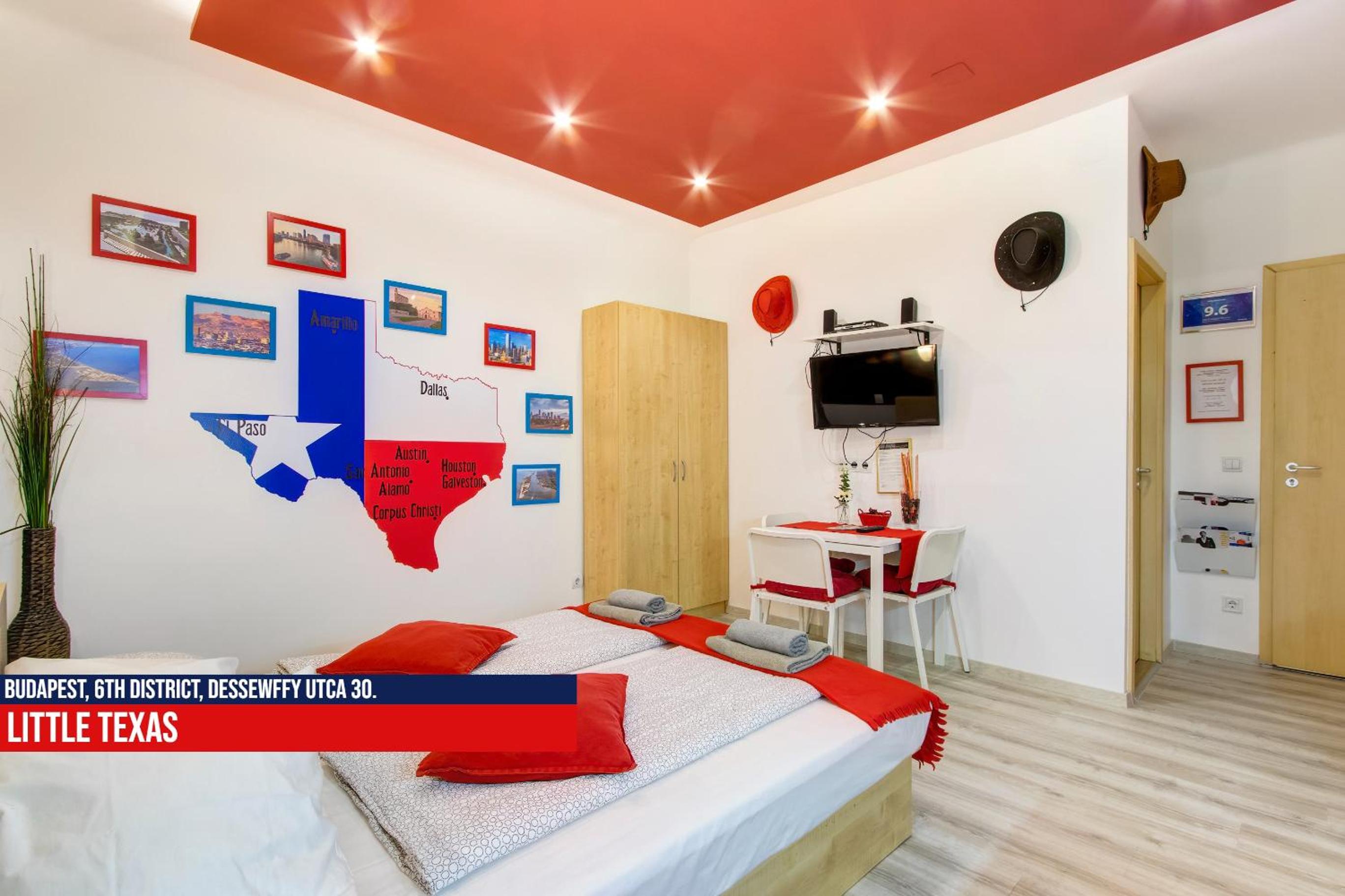 Little Americas Opera Apartments view 4