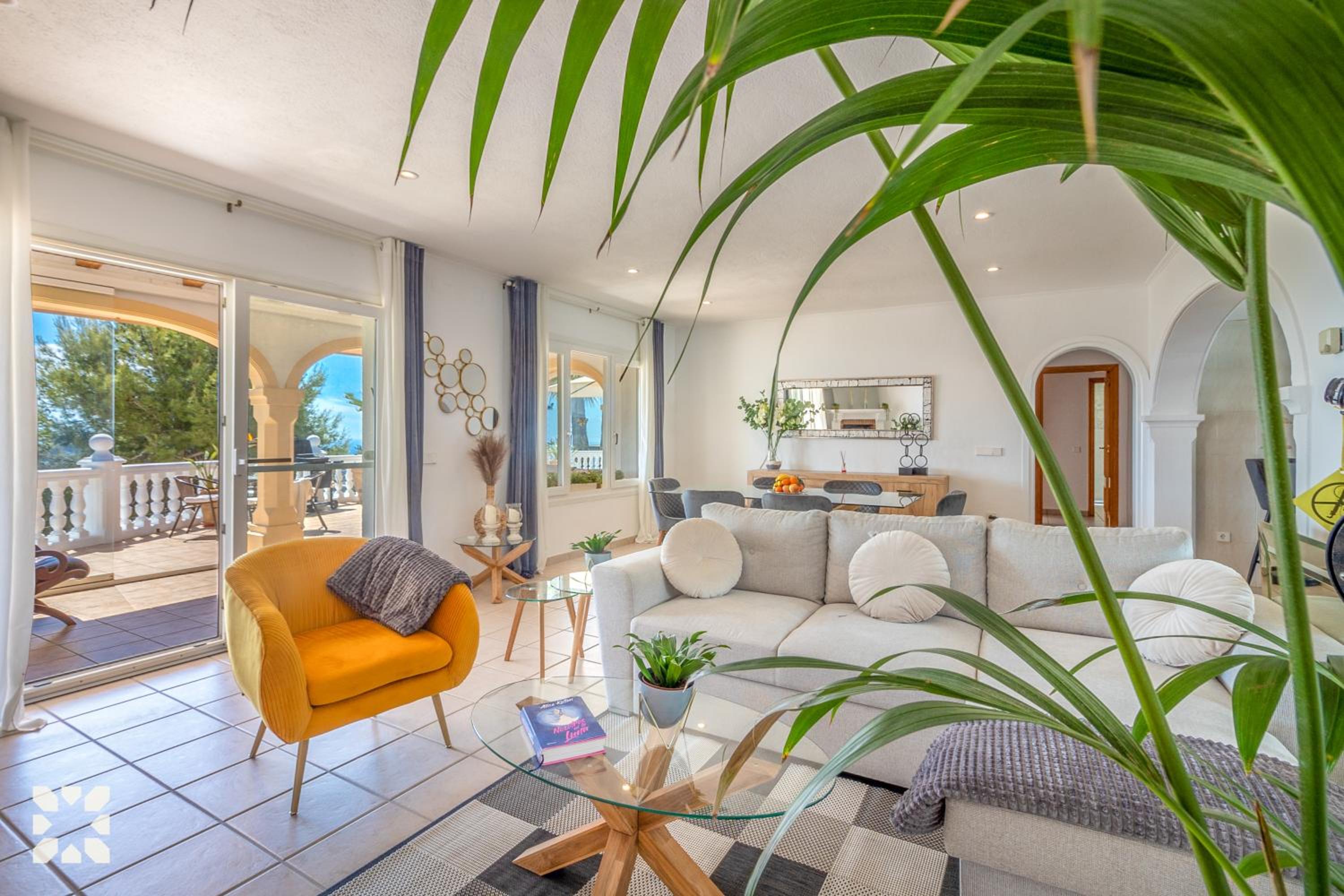 Villa Teuladi by Abahana Villas