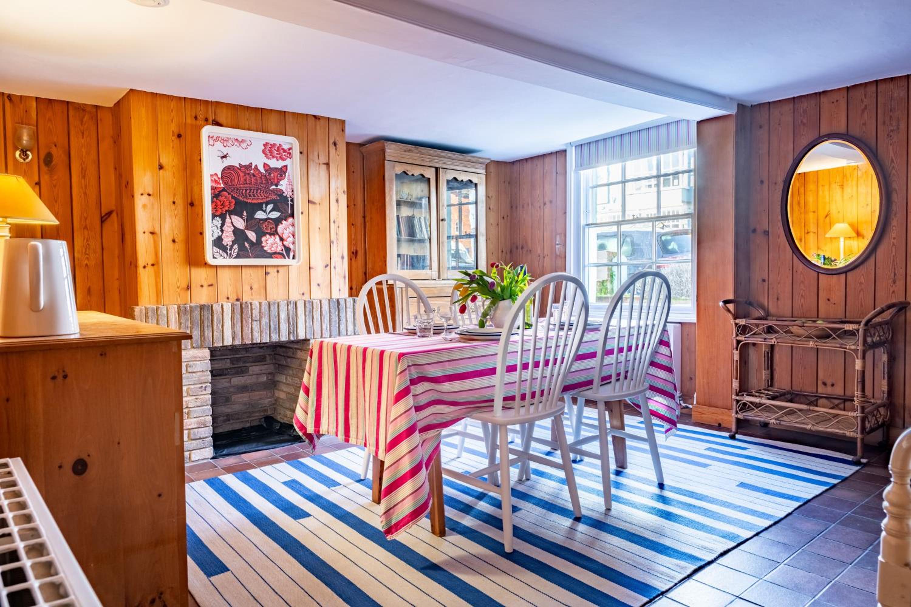 Marine Cottage