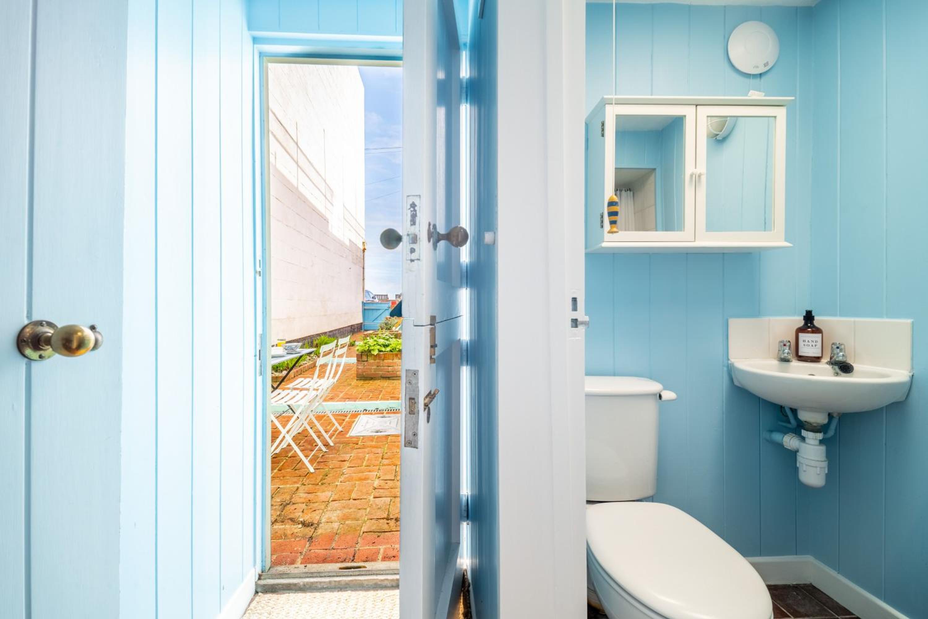 Marine Cottage