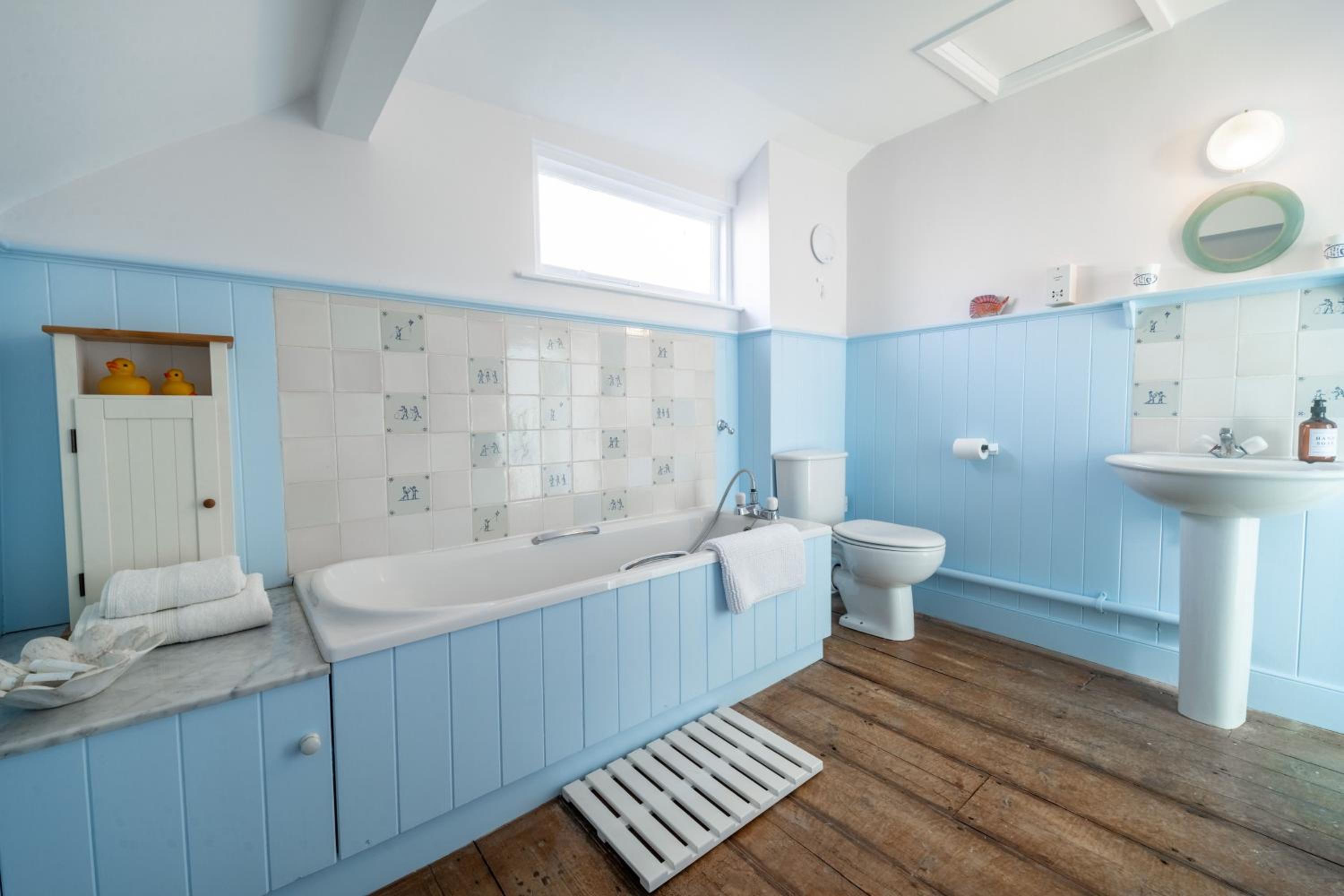 Marine Cottage