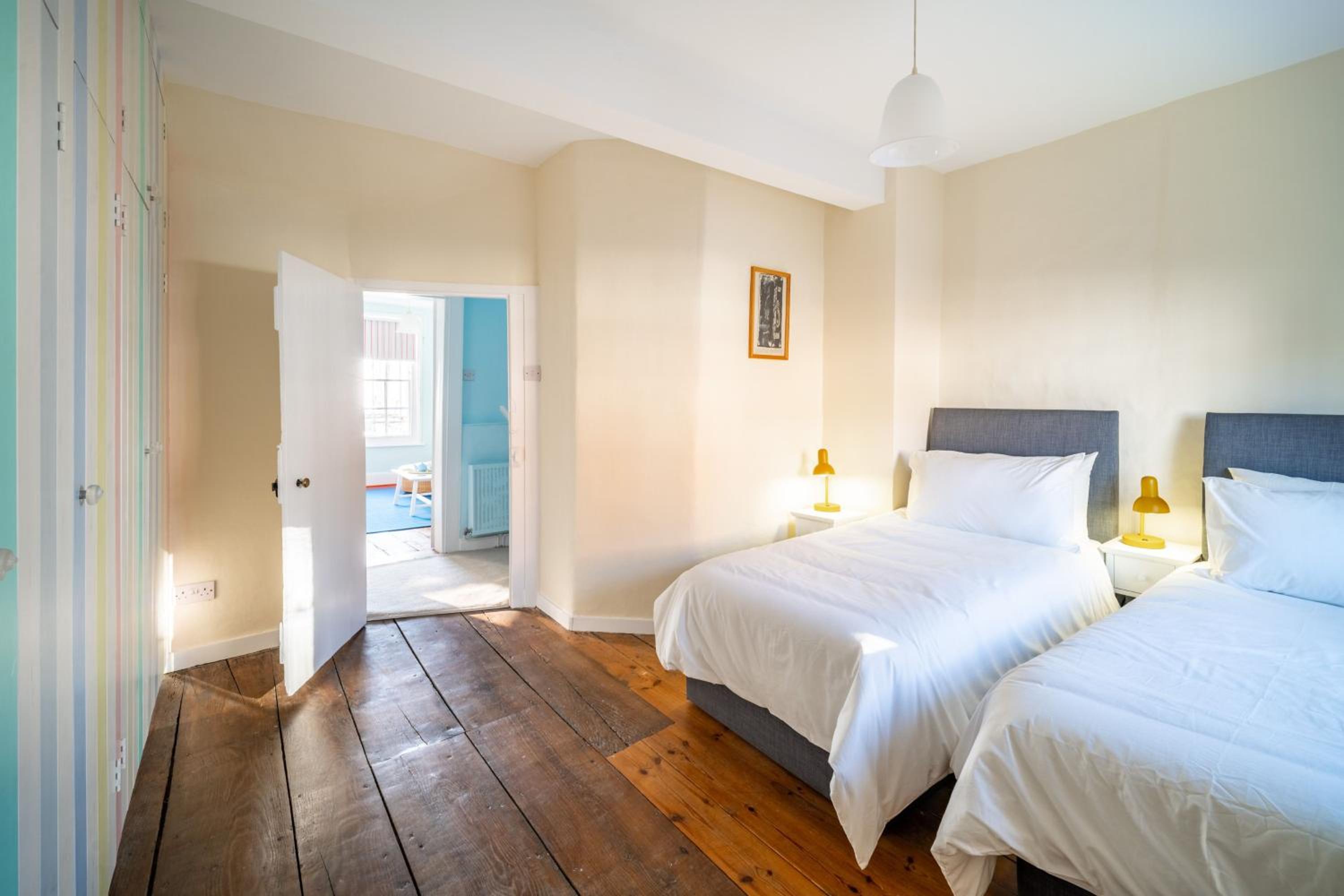 Marine Cottage