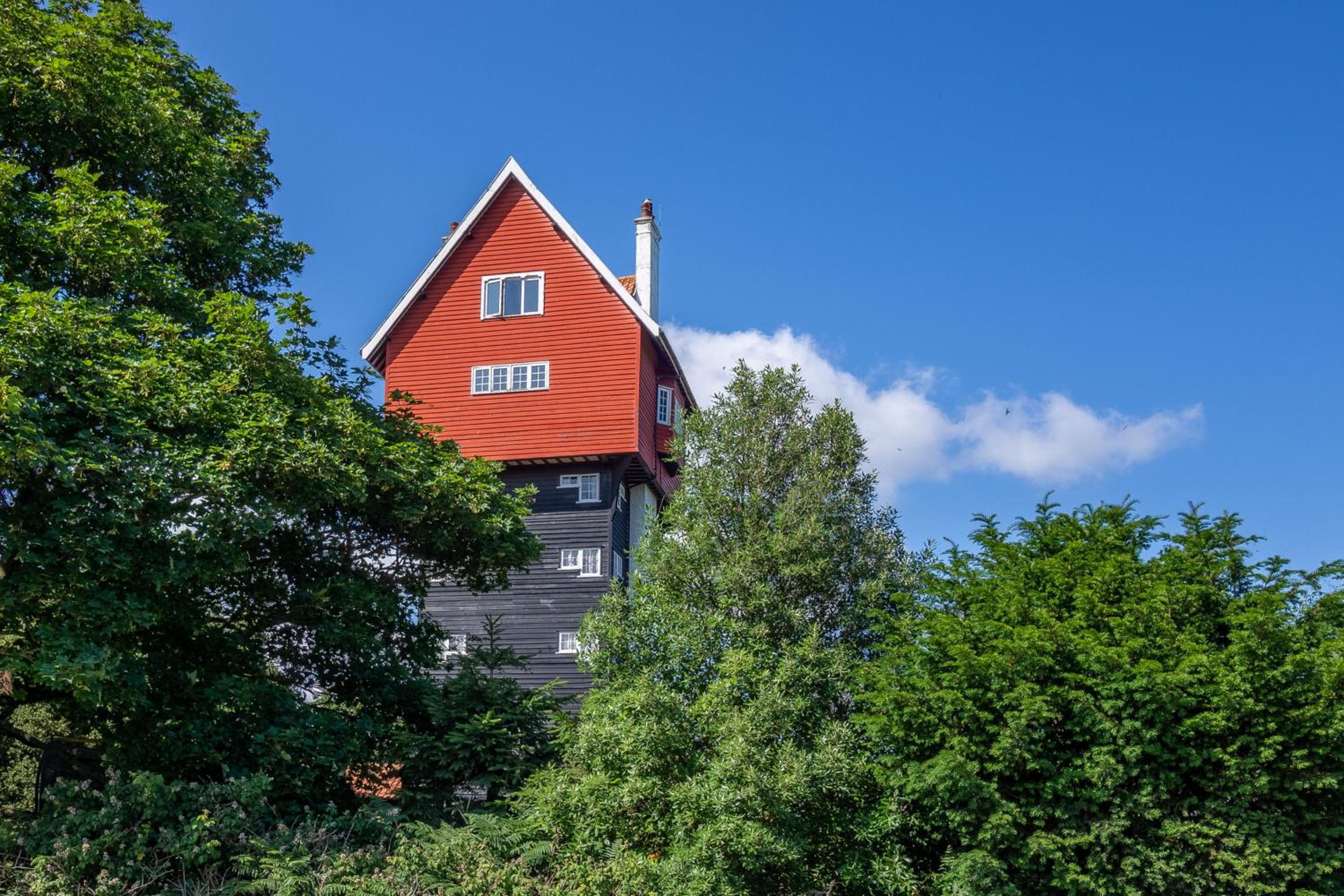 Marine Cottage