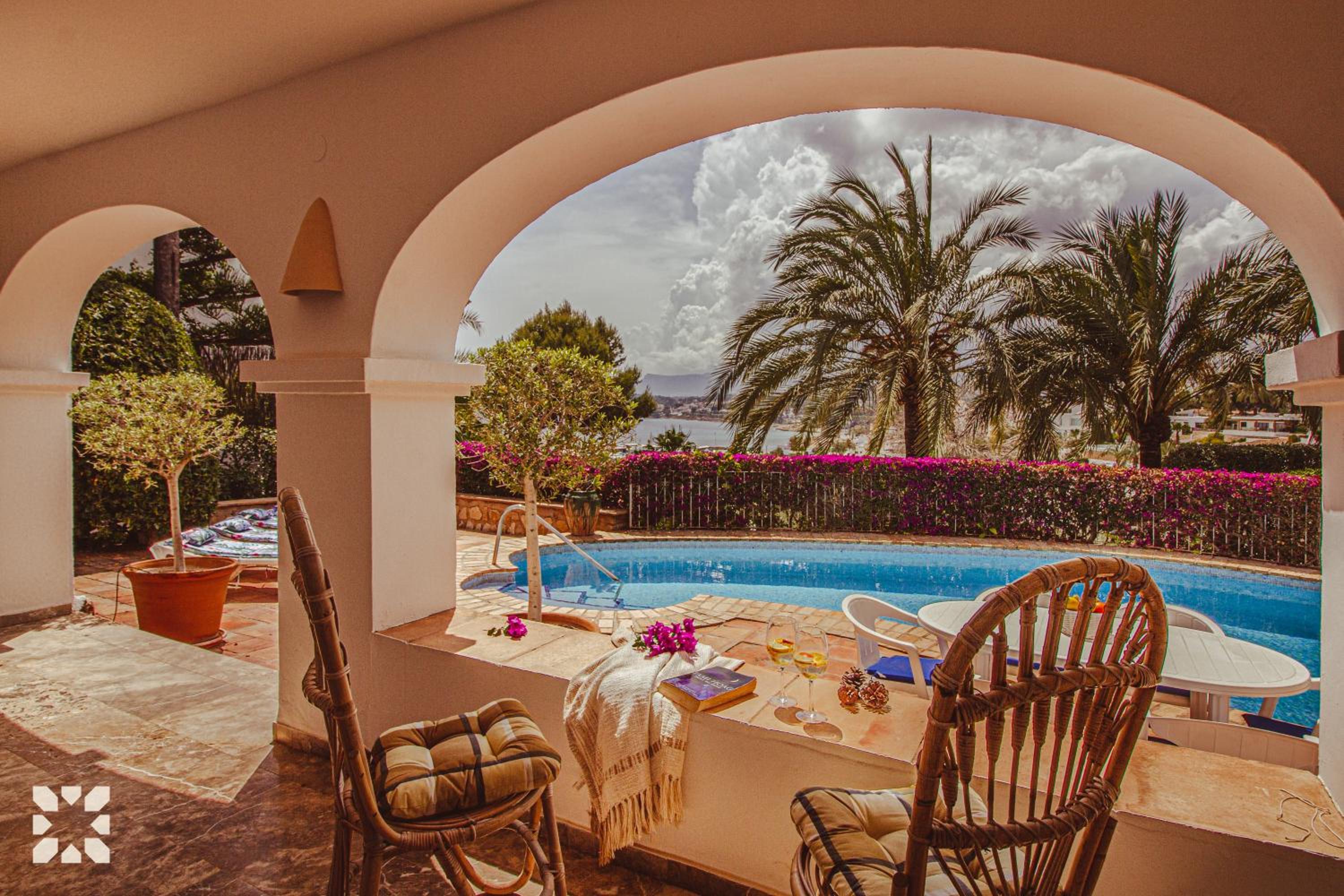 Villa Morera by Abahana Villas