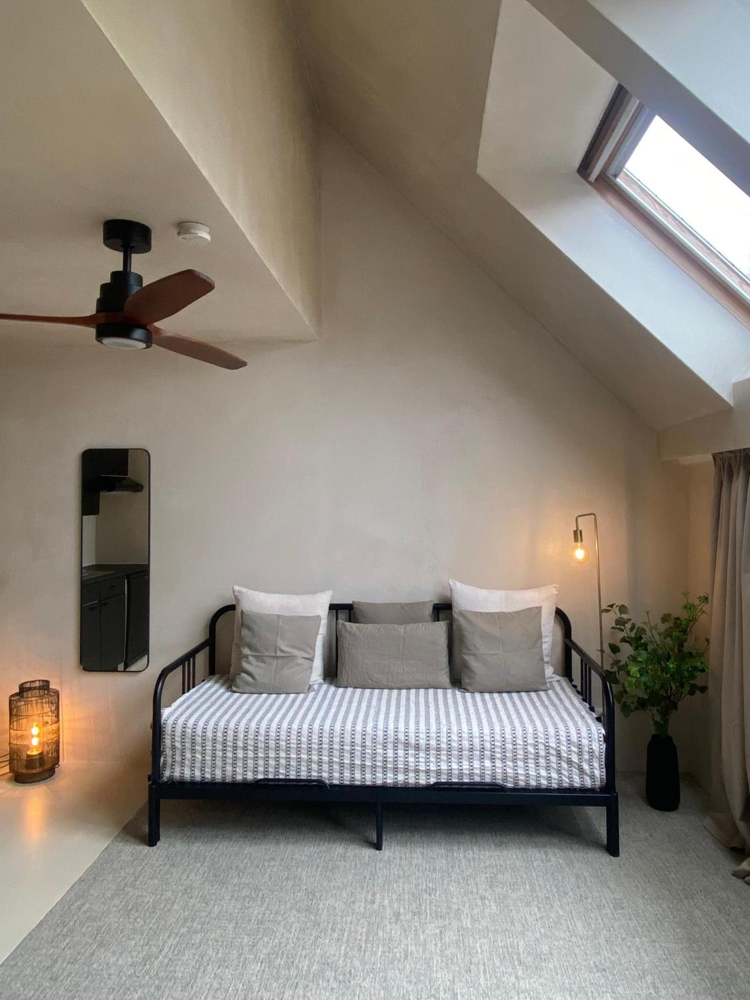 Edville Studio Riverside
