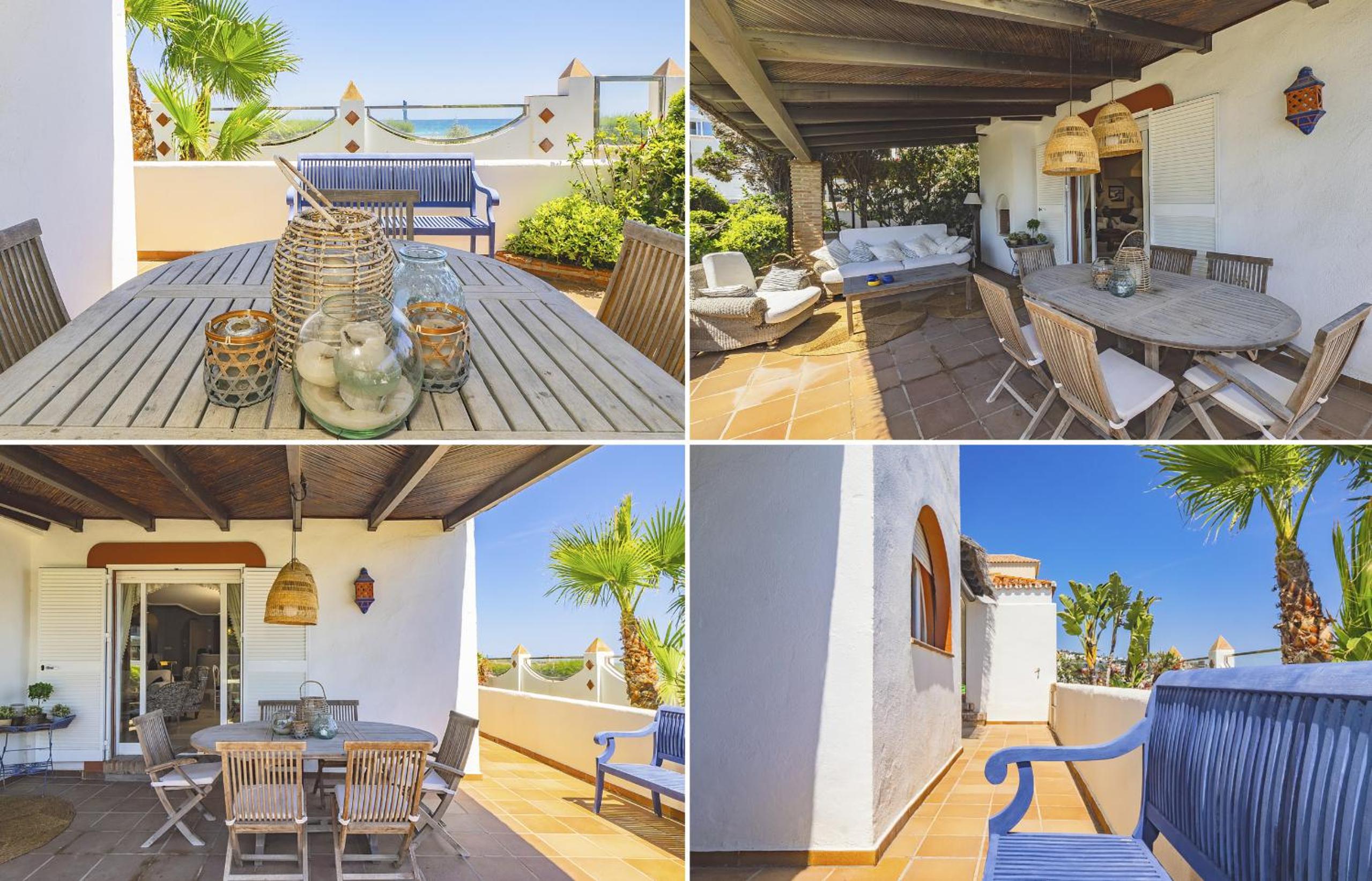 Cubo's Beachfront Marina de Casares House