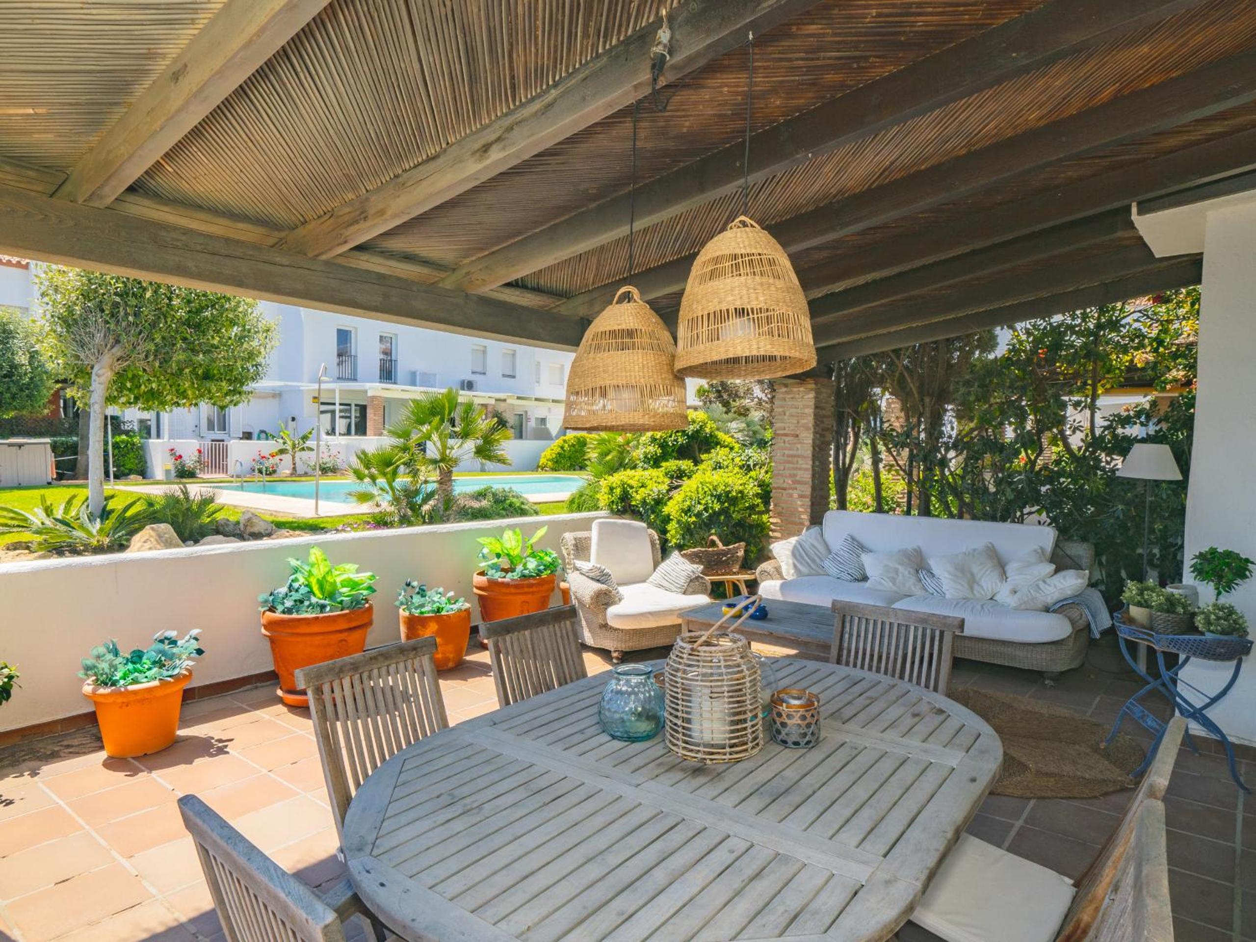 Cubo's Beachfront Marina de Casares House