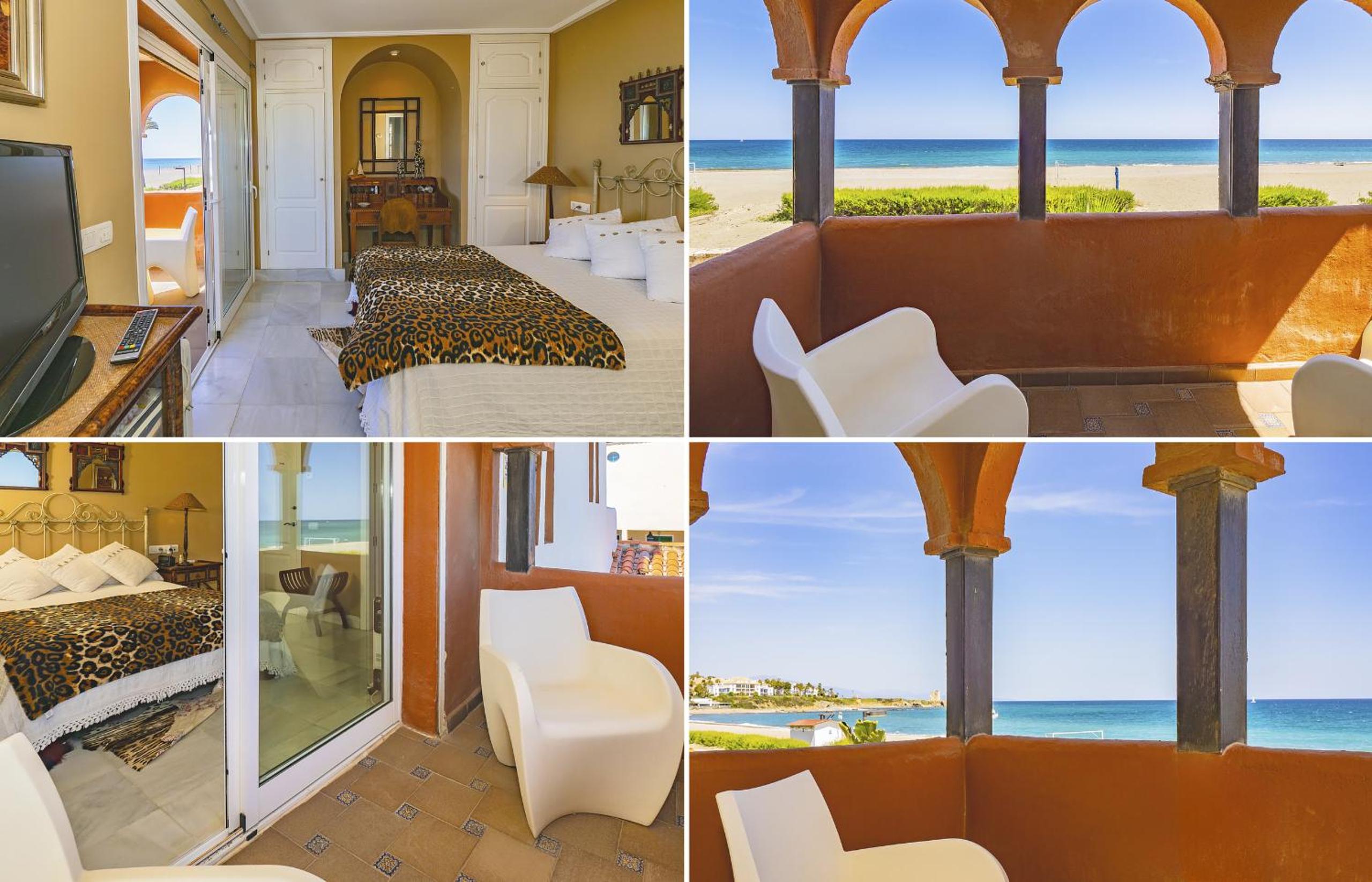 Cubo's Beachfront Marina de Casares House