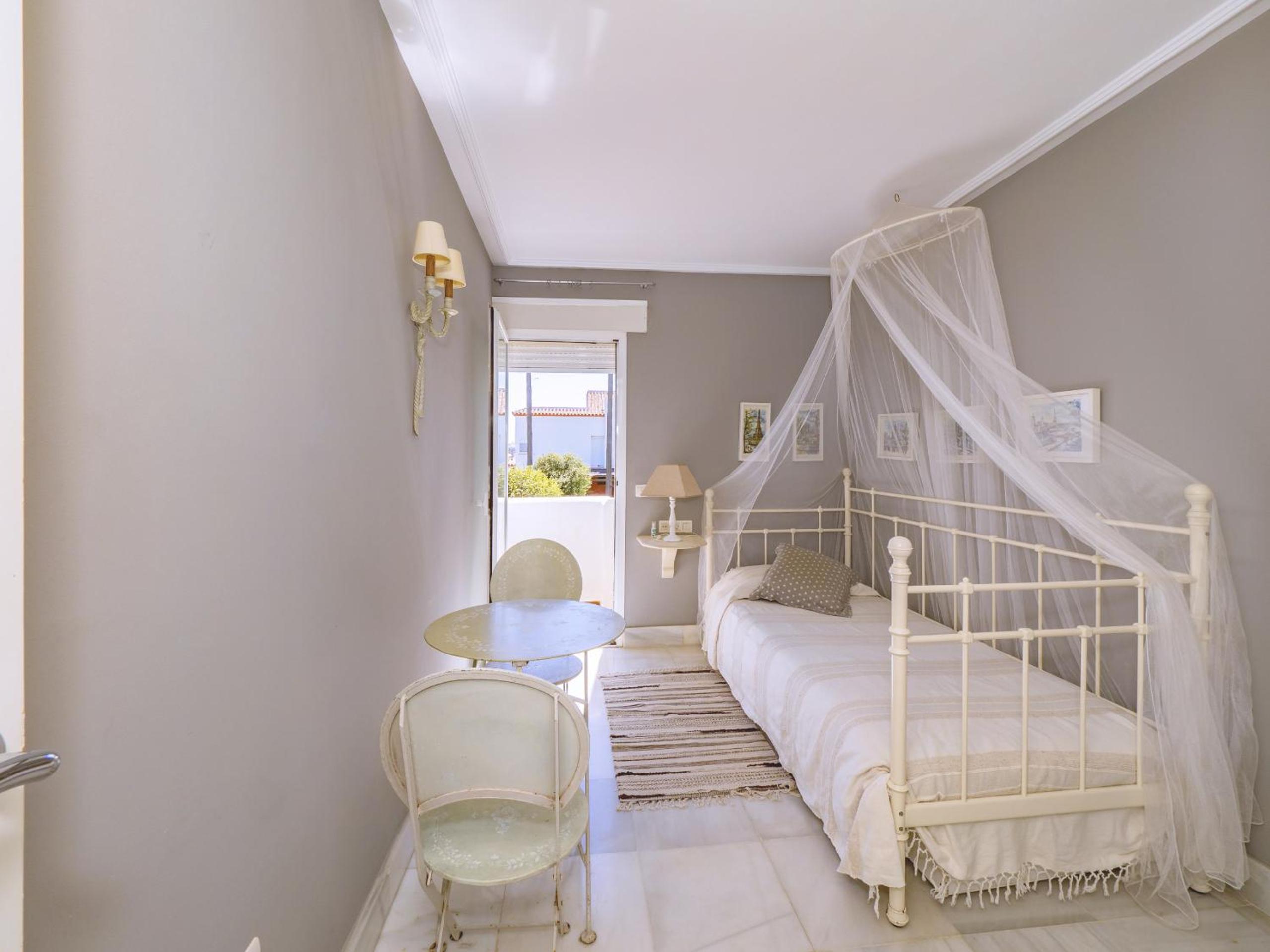 Cubo's Beachfront Marina de Casares House