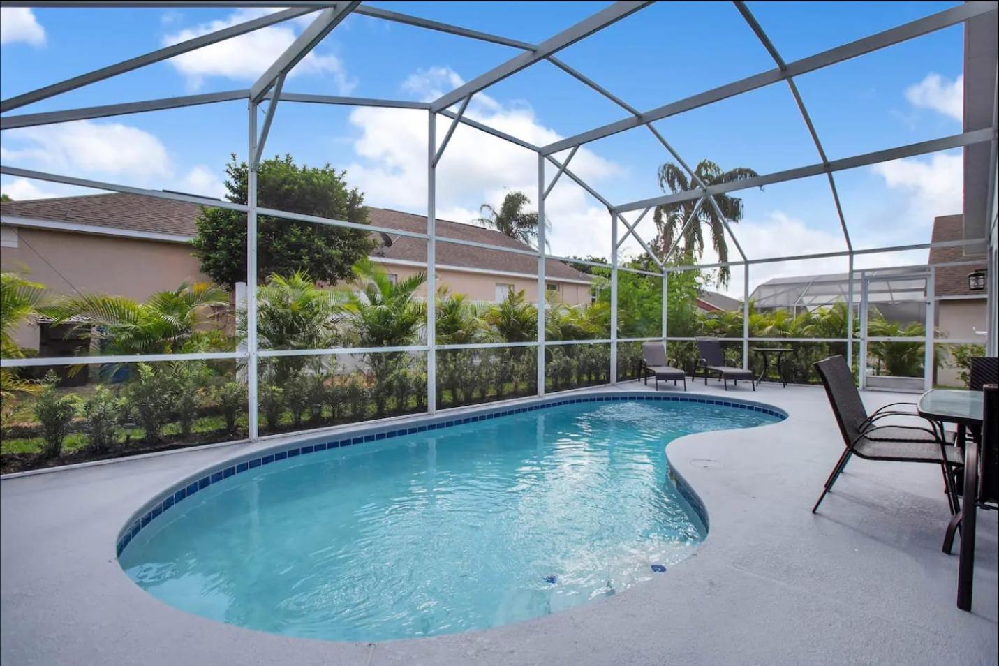 Retreat Near Orlando Park Golf Course view 3