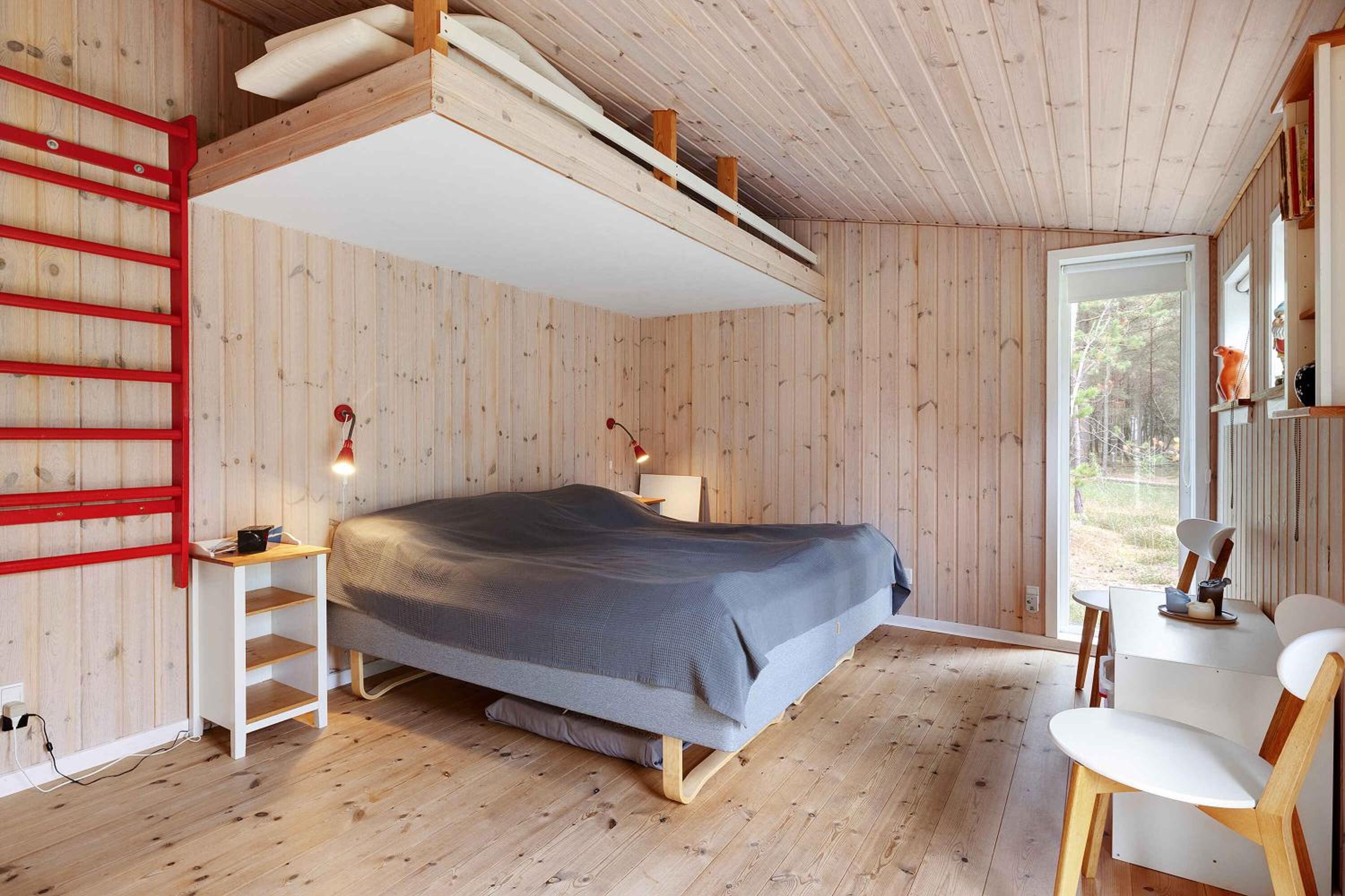 Charming & Lovely Forest House
