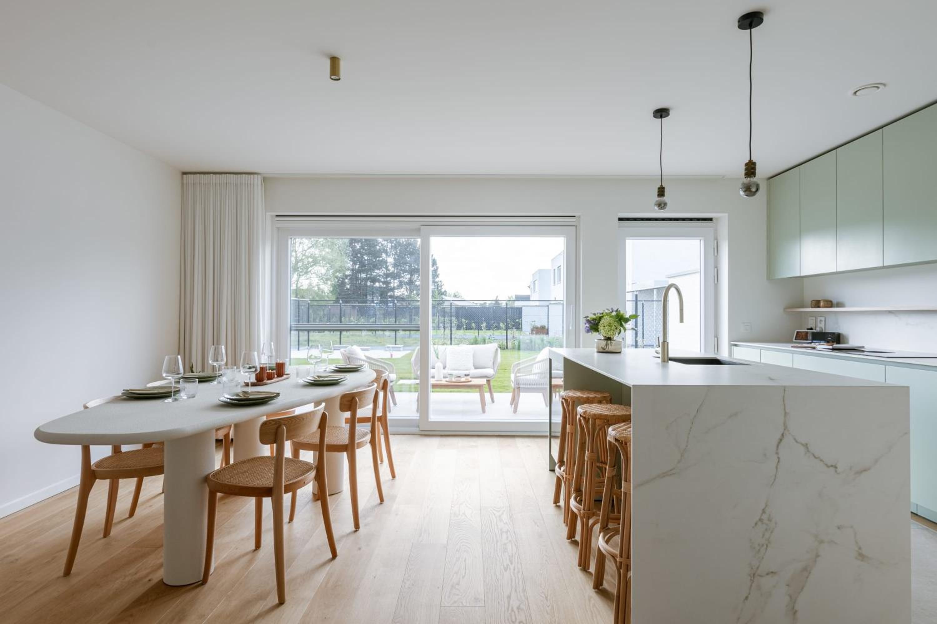 Huswell - Brand new house 
