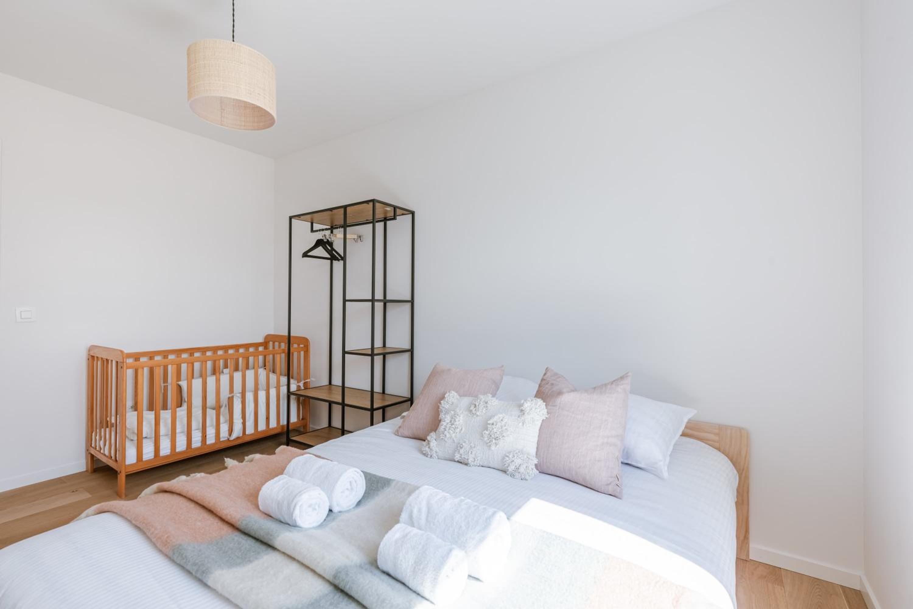 Huswell - Brand new house 