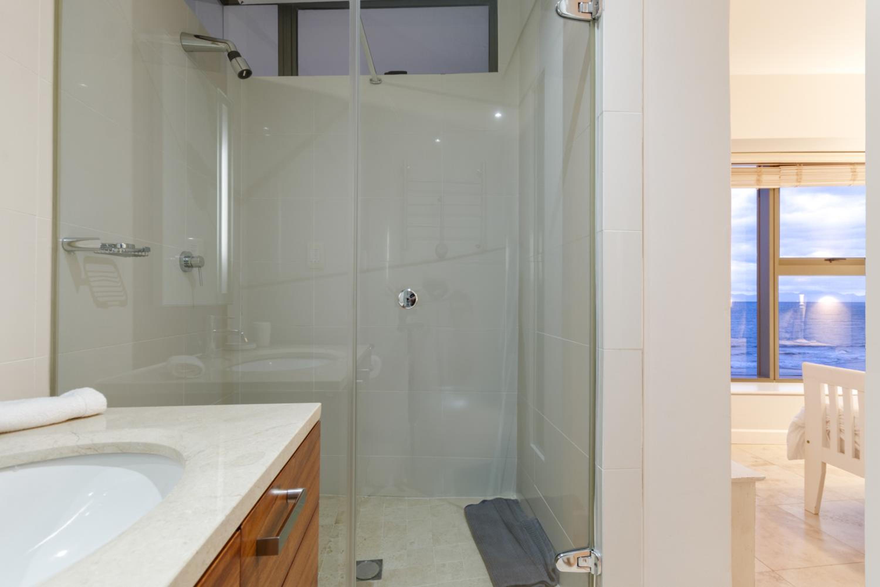 Topaz 801 Luxury Apartment on Beach Front, Strand South Africa view 2