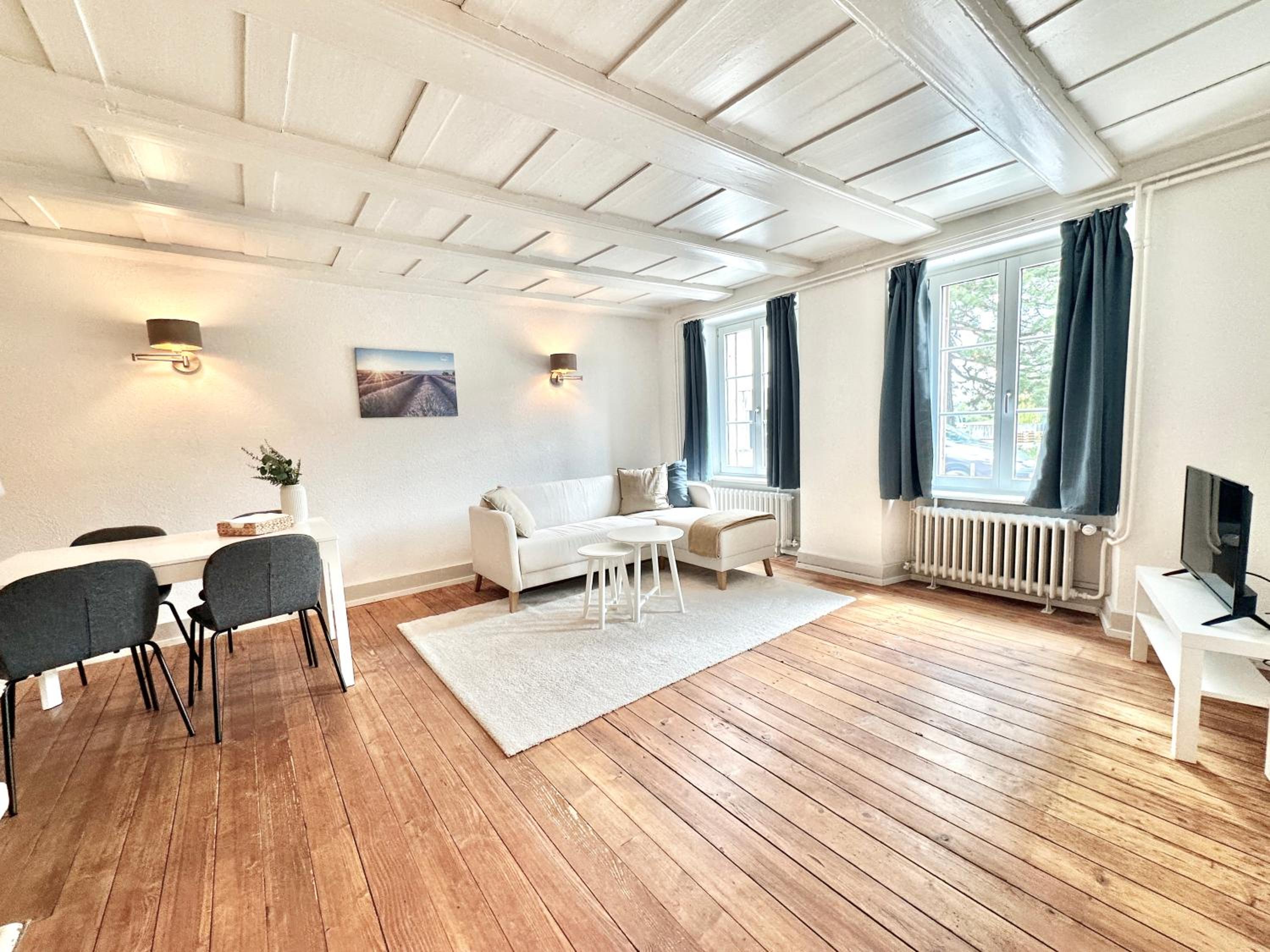 Business Apartemtents Oberbipp ZIMMERzuVERMIETEN
