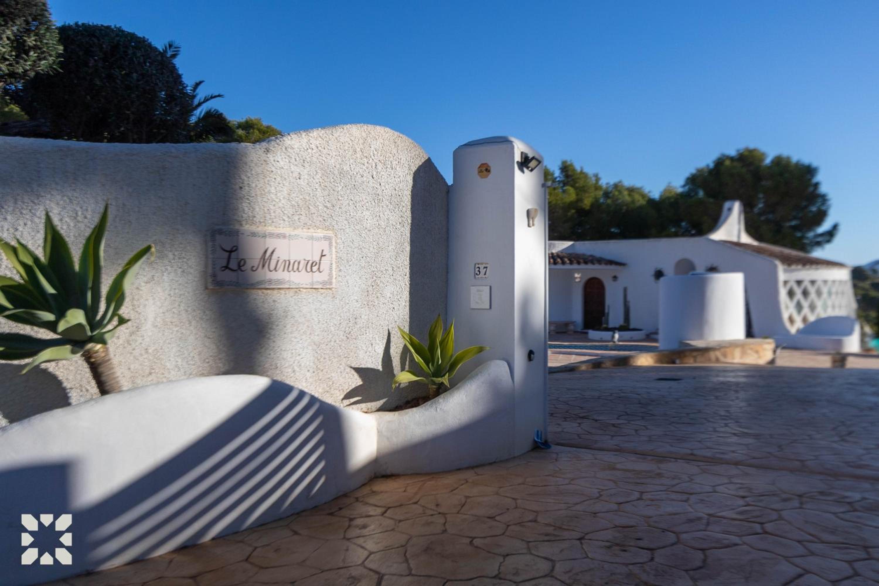 Villa Minaret by Abahana Villas