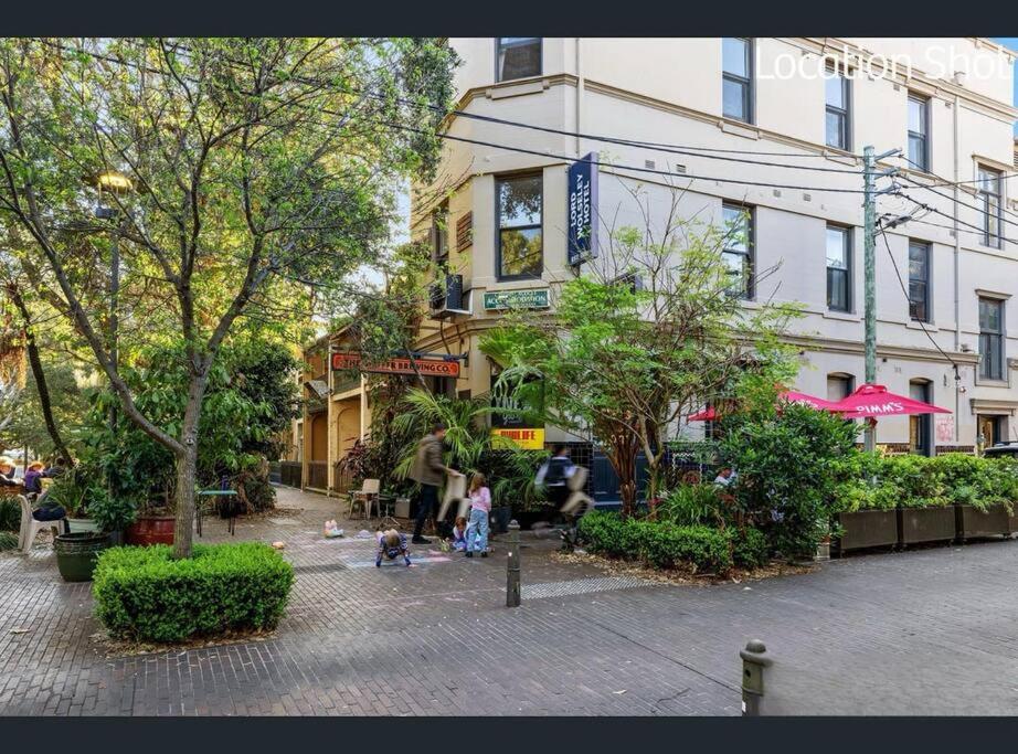 4BR House with Garage near ICC & Darling Harbour & CBD