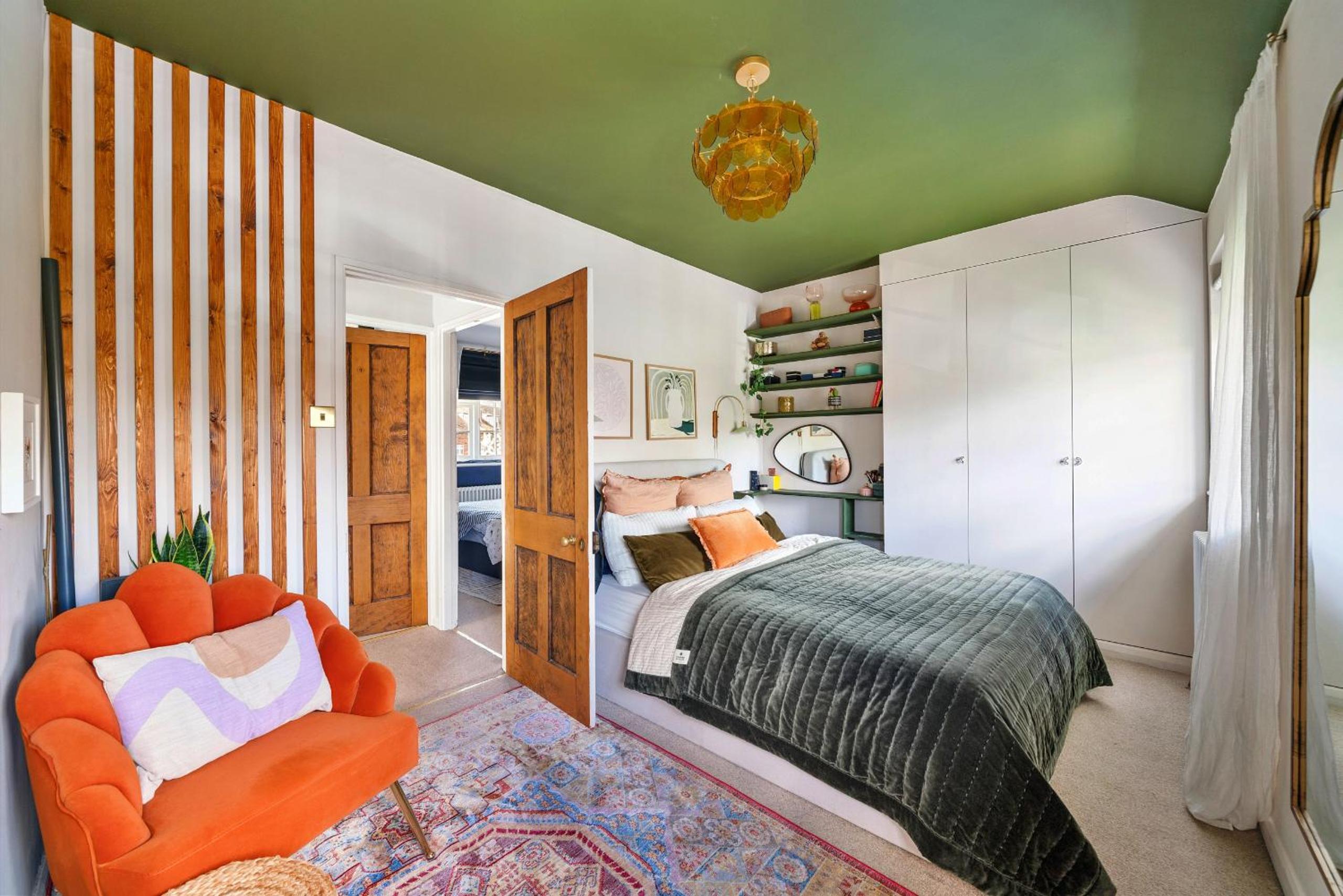 Finest Retreats - The Secret Garden, nr Wimbledon