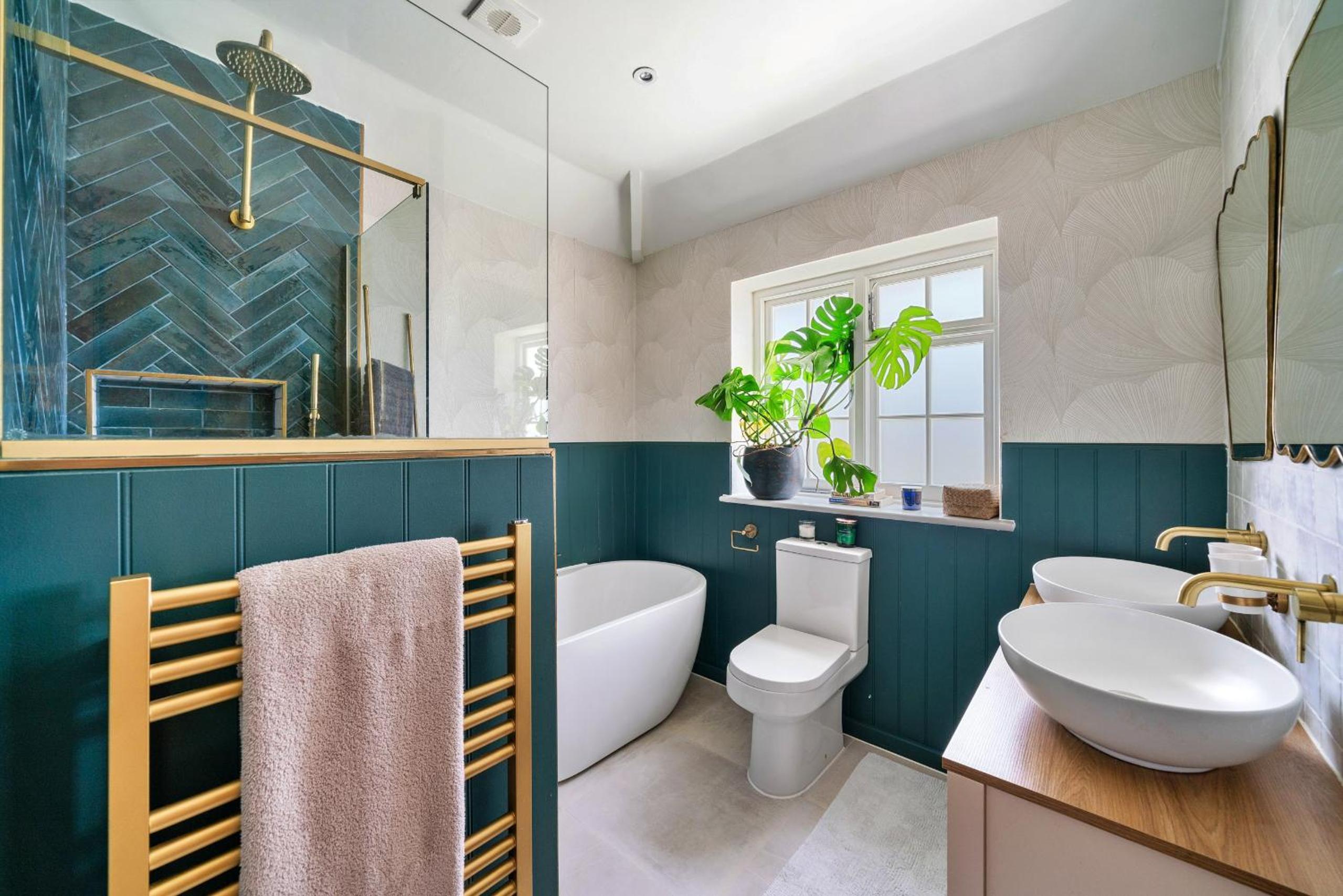 Finest Retreats - The Secret Garden, nr Wimbledon