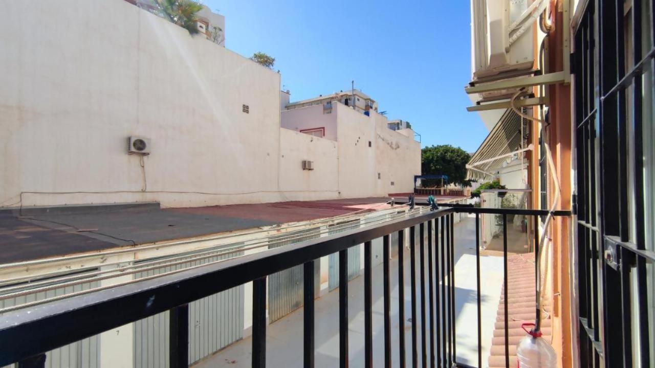 FANTÁSTICO APARTAMENTO TOTALMENTE RENOVADO